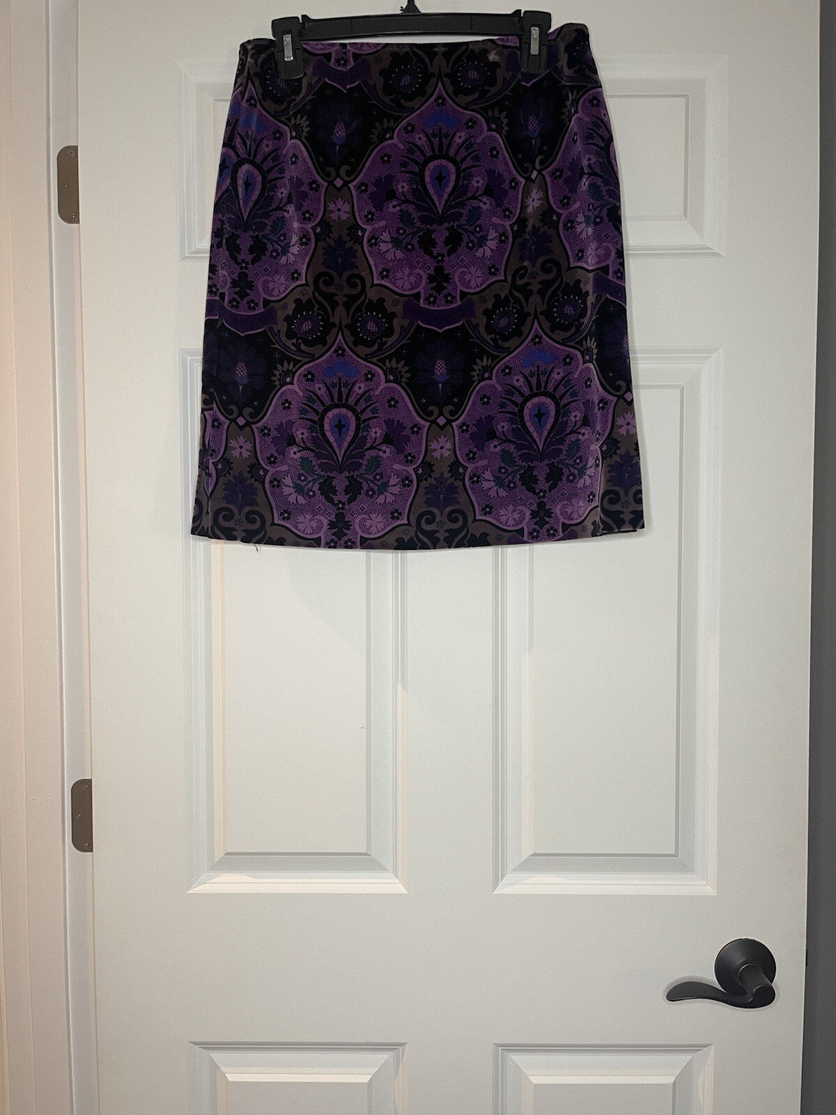 Harolds skirt size 4 purple violet taupe floral print