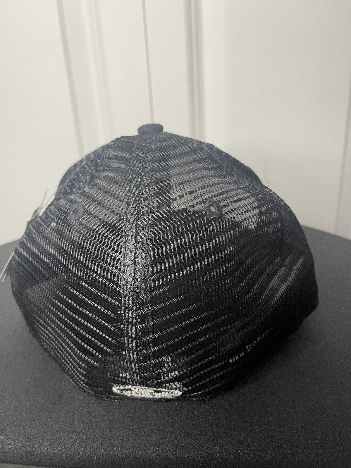 New Era 59fifty Vans skull bandana hat black white red 7 1/8 NWT 