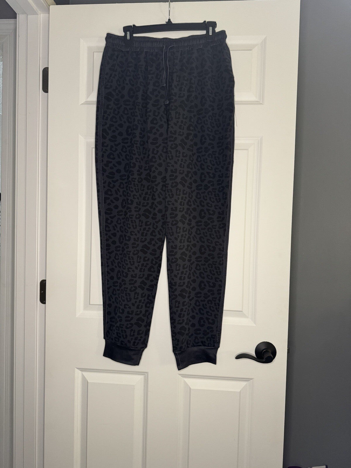 Jess Lea Jogger Pants Xl Jogger Pants Black Gray Animal Print
