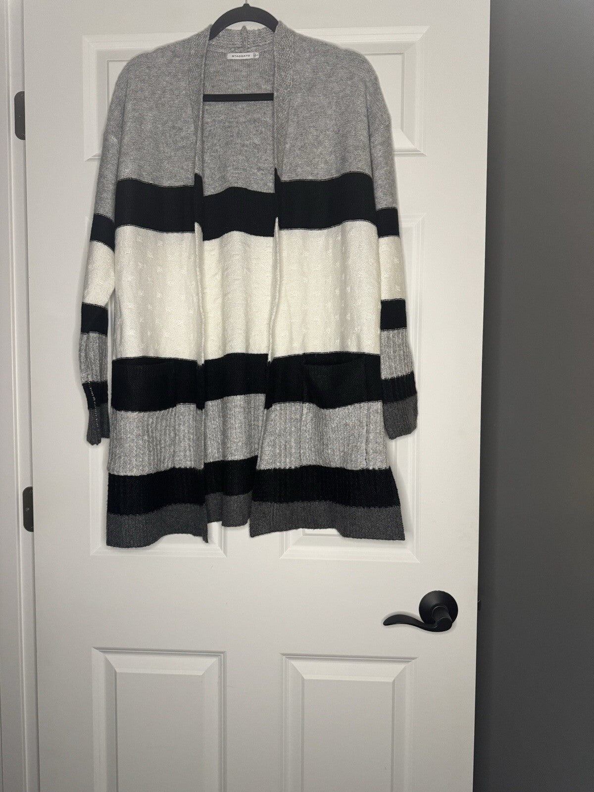 Staccato Cardigan Large Gray White Black 