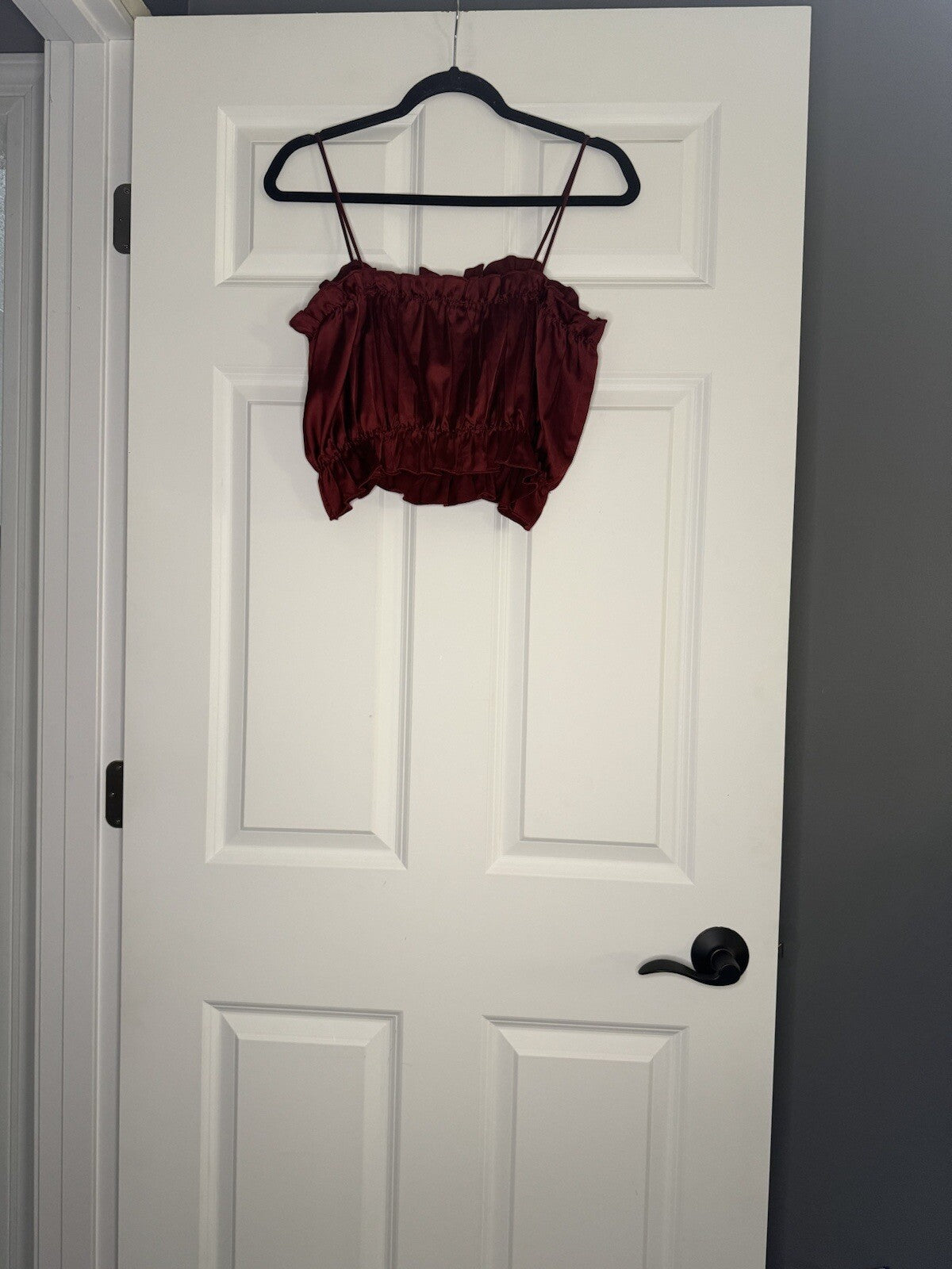 SHEIN Crop Ruffle Top Tank Maroon Large