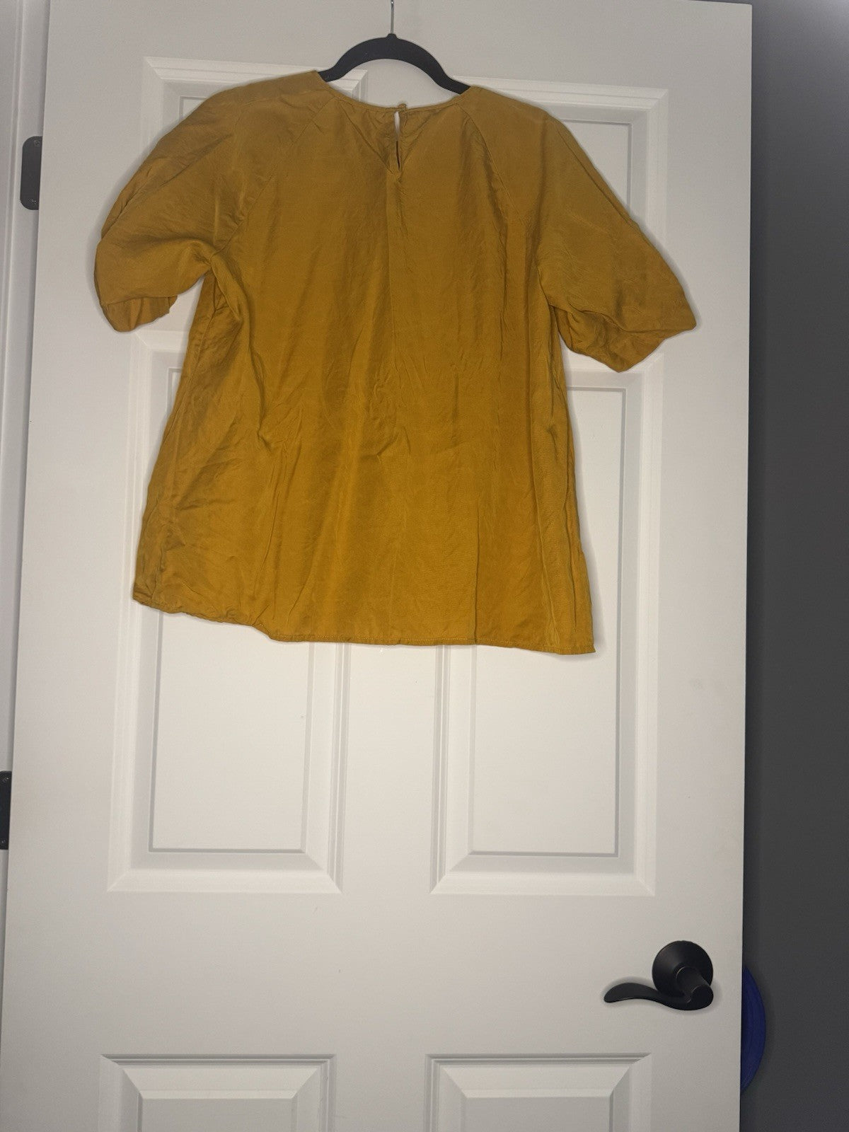 Gianni Bini Short Sleeve Top Large Mustard Yellow 