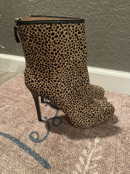 Ann Taylor animal print bootie heels size 8.5 Worn Once