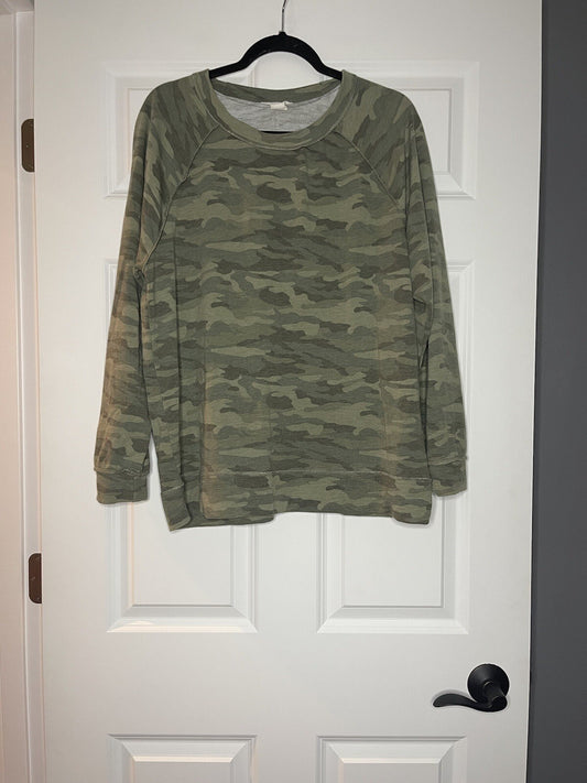 Caslon camo crewneck sweatshirt large green