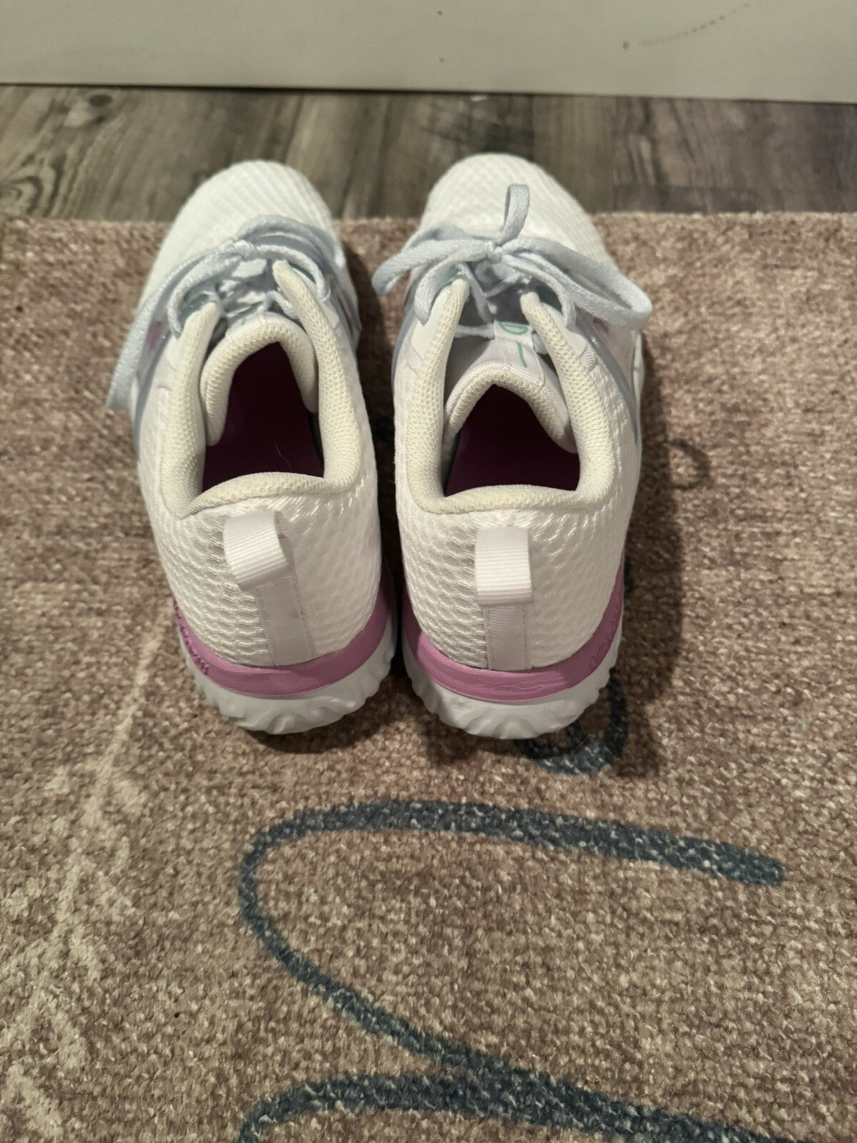 Nike Renew Sneakers Size 10 White Purple Green 