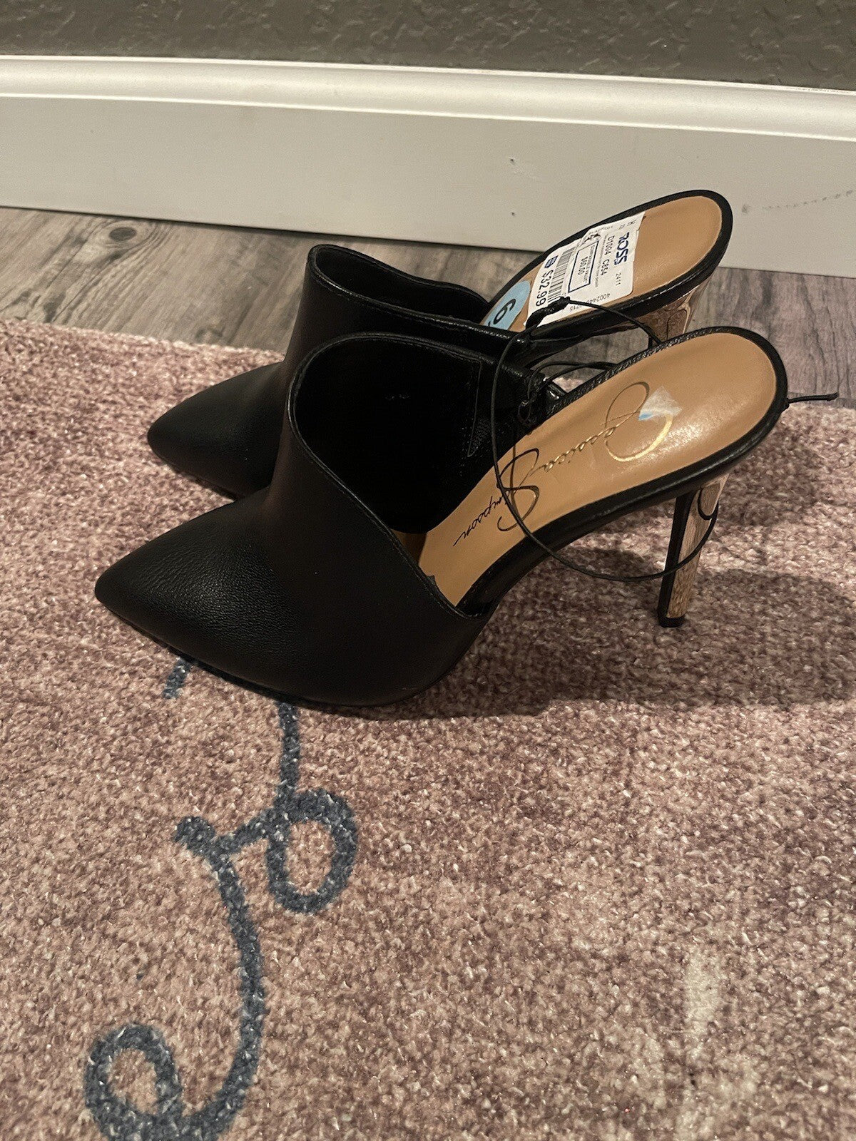 Jessica Simpson Black Slip On Heels Size 6 Brand New 