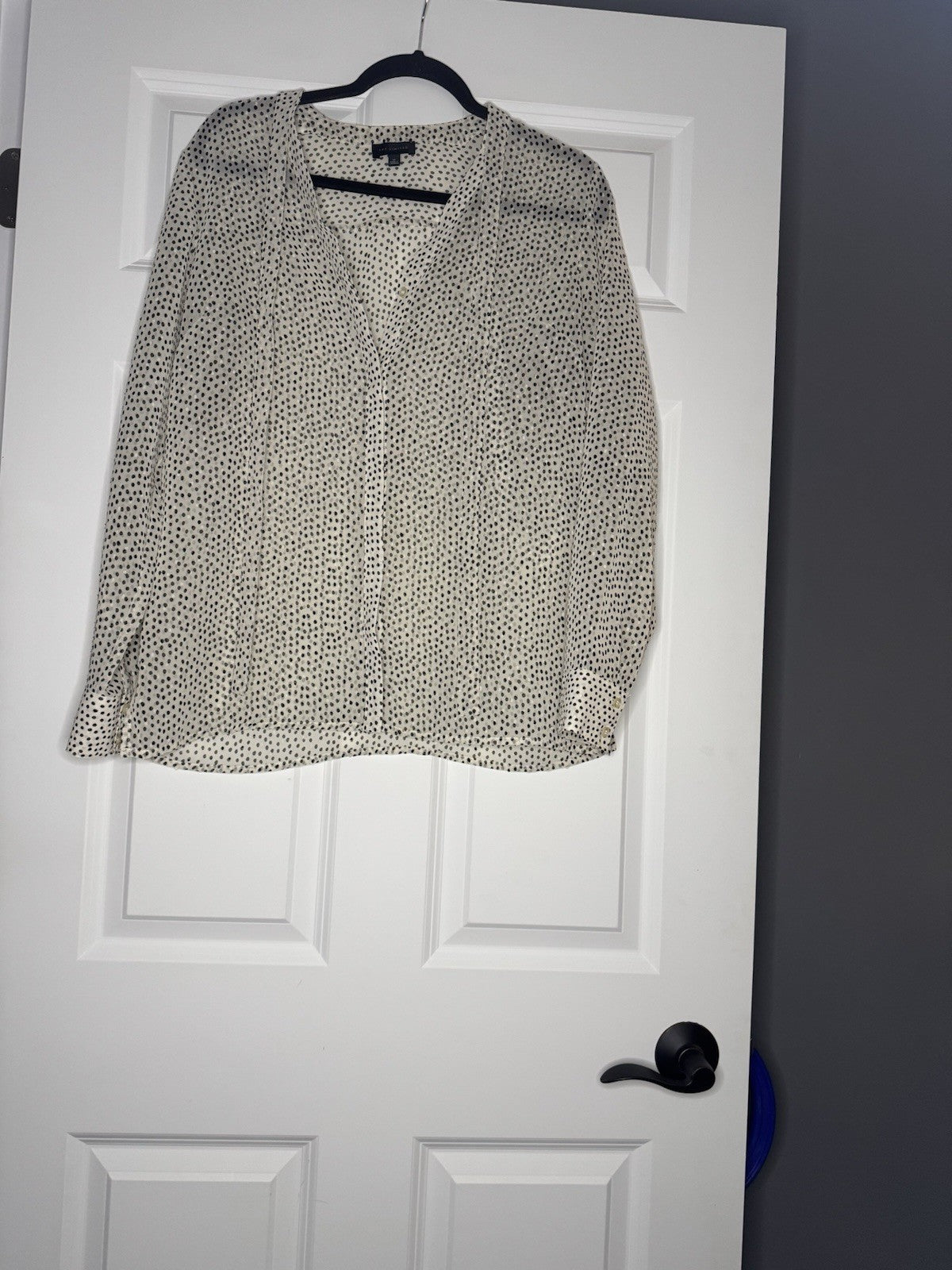 The Limited Long Sleeve Sheer Button Up Medium Cream W Black Print And Neck Tie