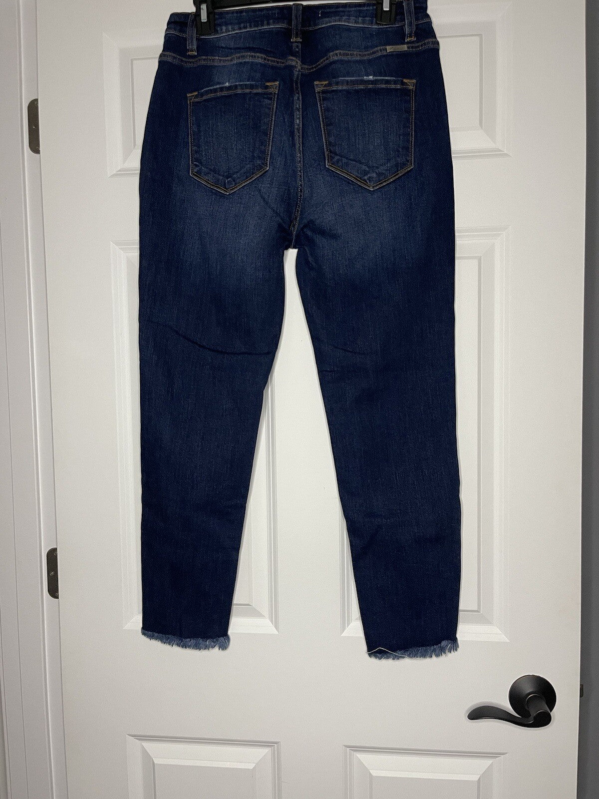 Kancan Skinny Jeans 11/29 Style Kc8423D Dark Wash Distressed