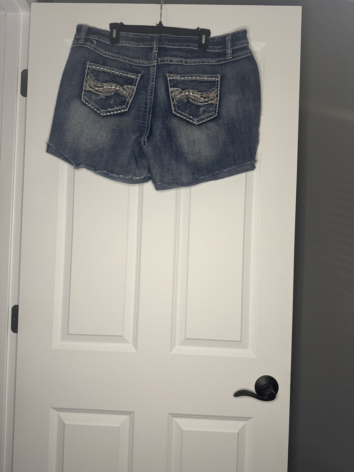 Cato Premium Women’s Shorts 20w Blue W Rhinestones On Pockets Nwt 