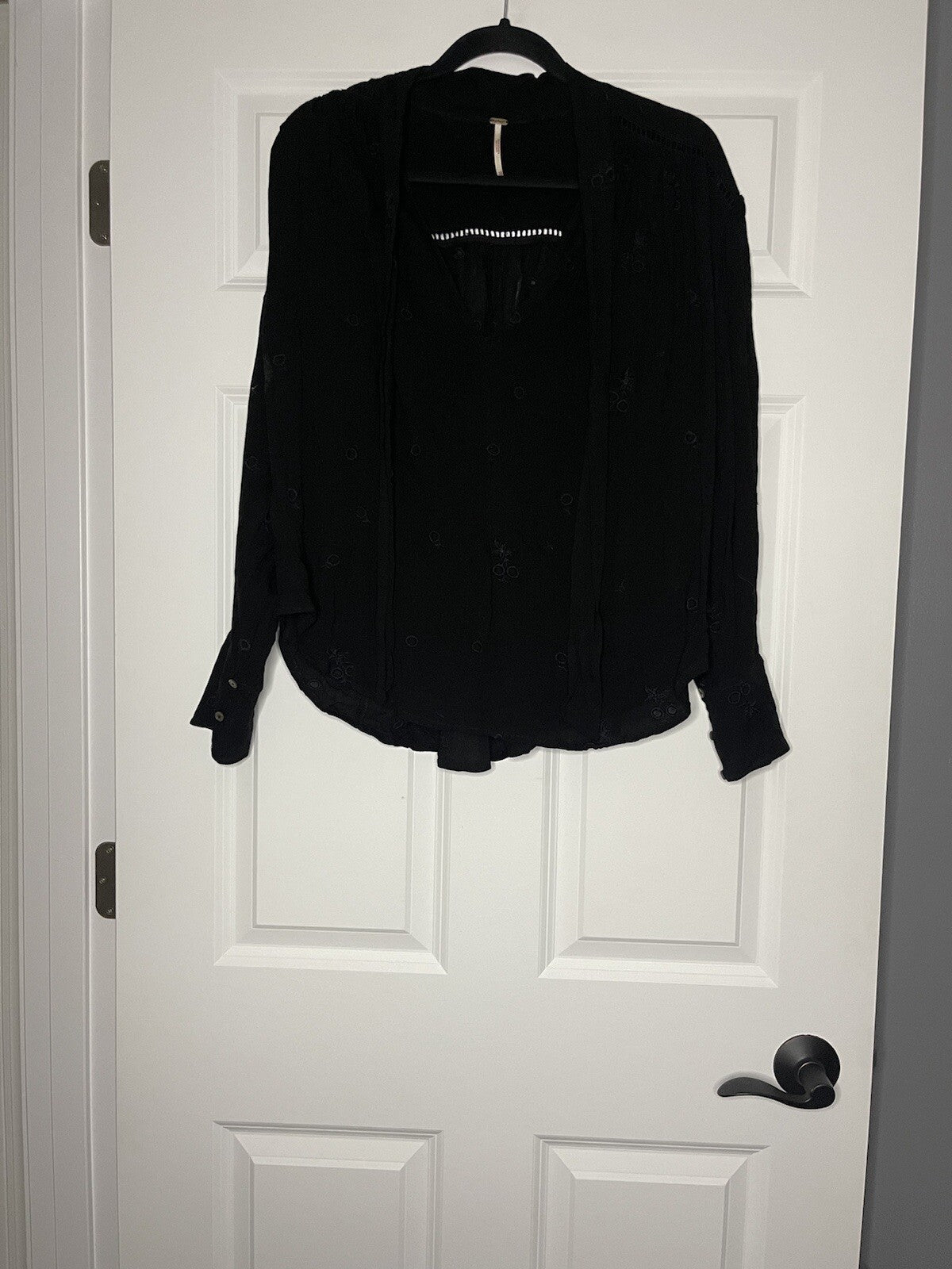 Free People long sleeve blouse black with stitched print xs 