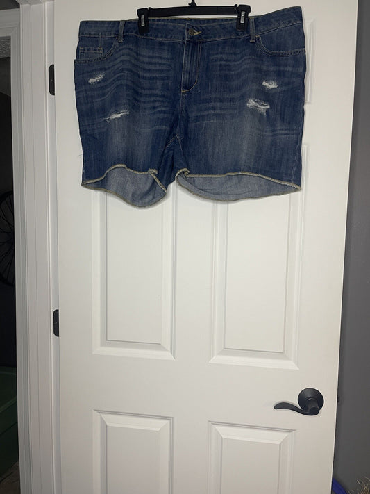 Old Navy jean shorts 22 hem stitching at bottom blue