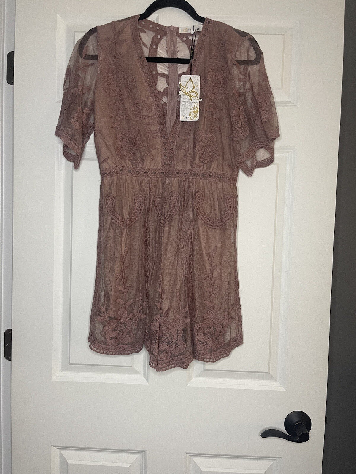 Eleter Lace Romper Small Mauve New With Tags