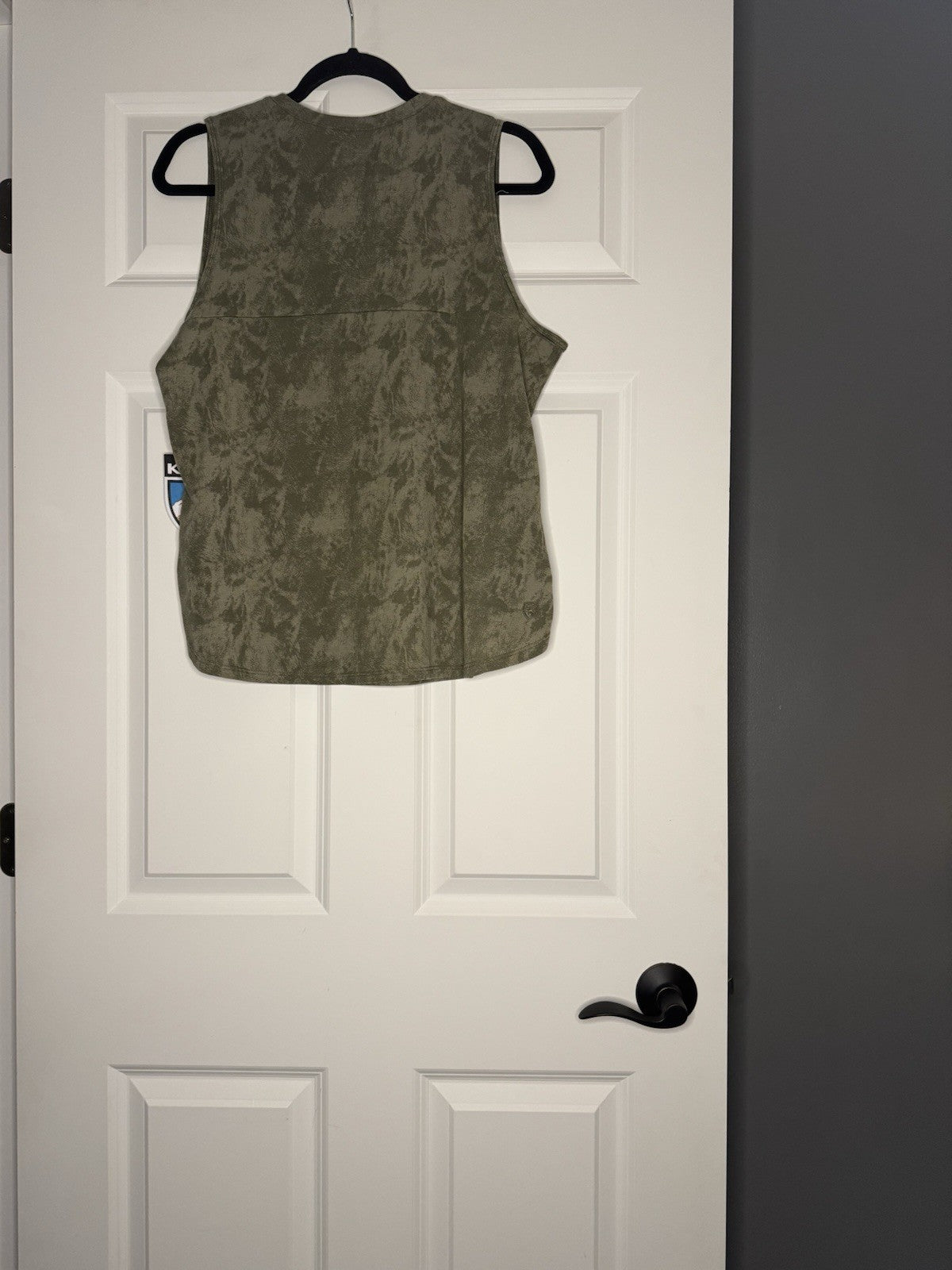 Kuhl Sage Print Tank Top Large Nwt 