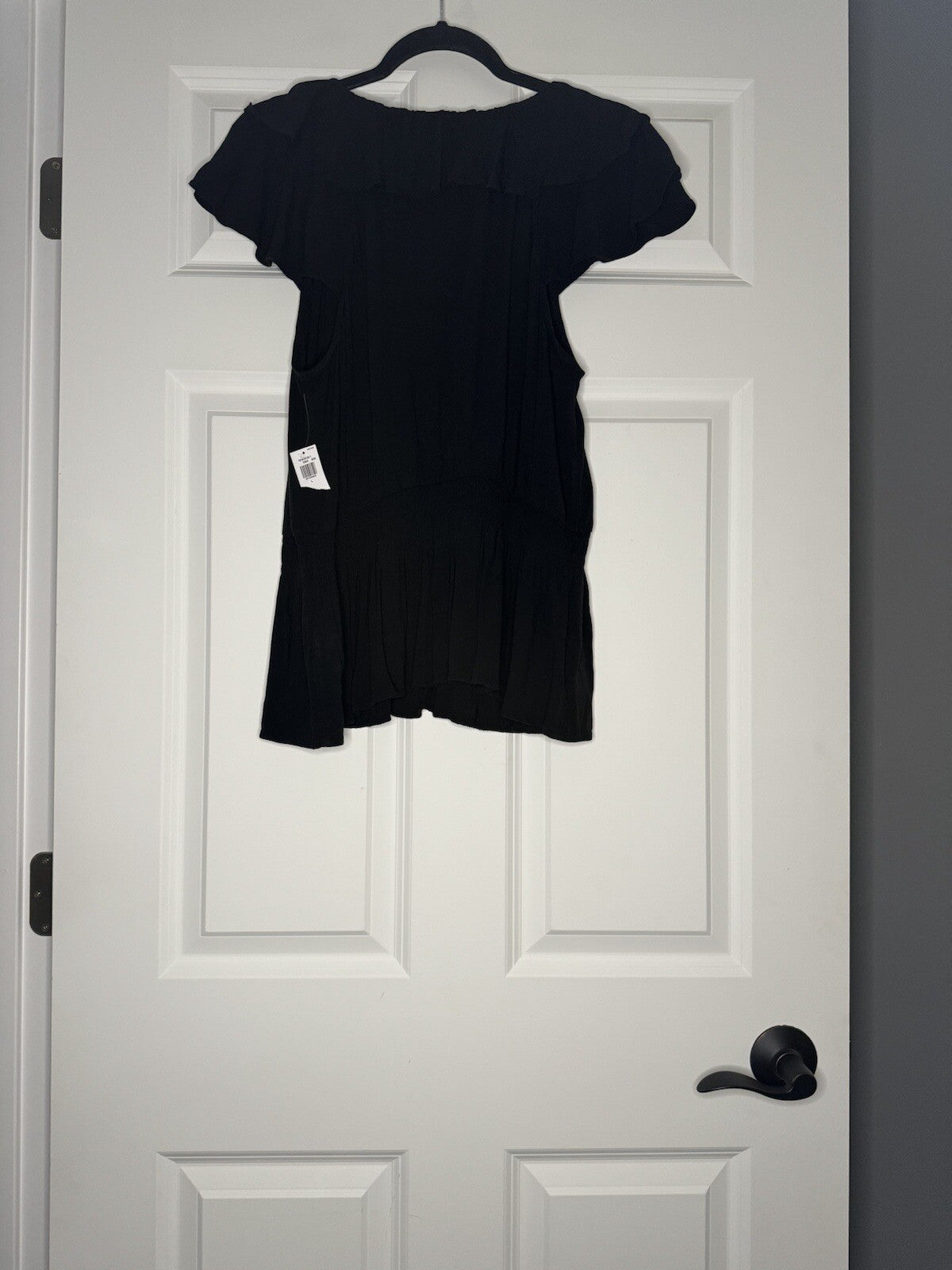 Old Navy Short Sleeve Ruffle Top  Black Large Nwt 