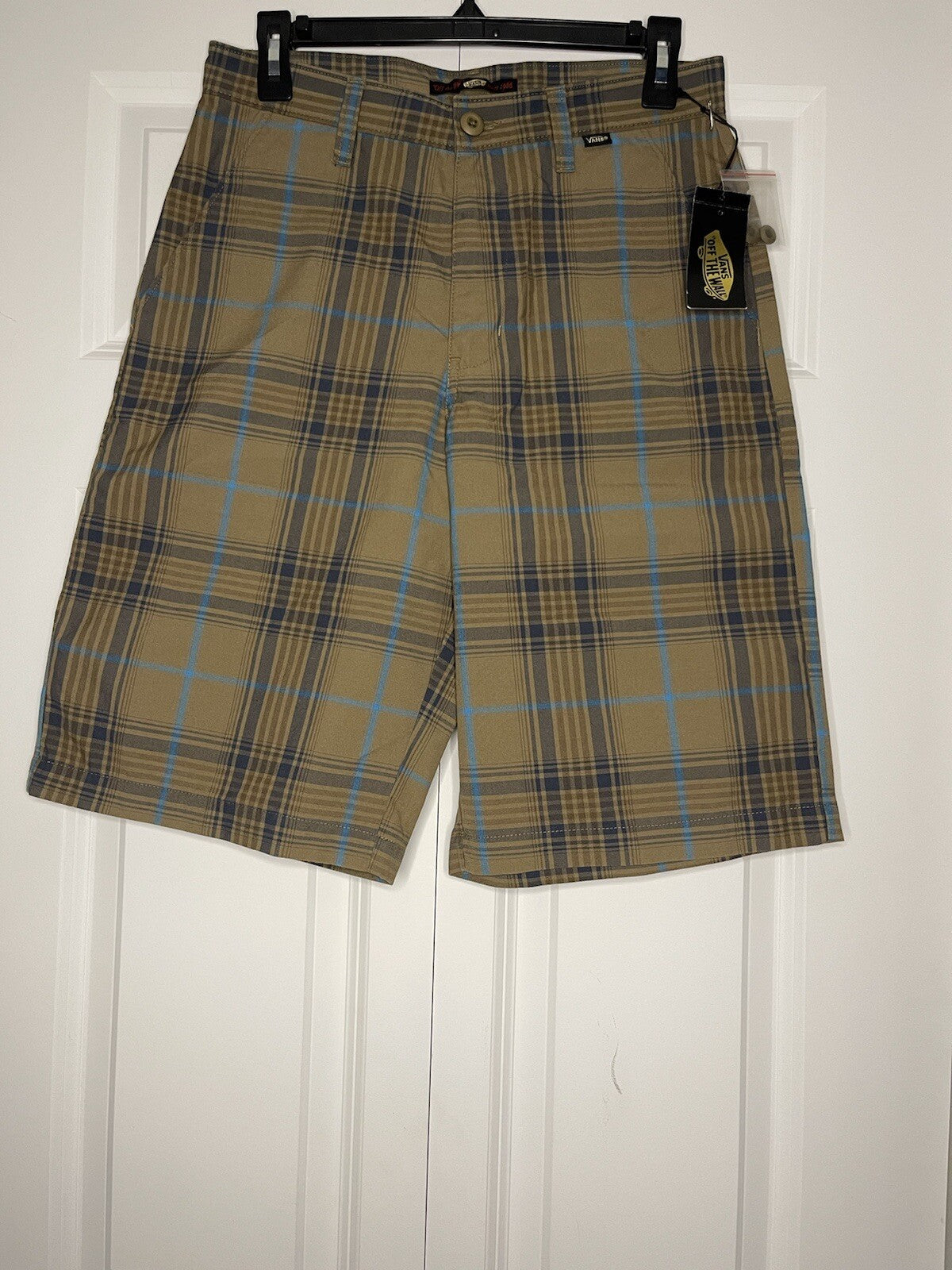 Vans shorts size 28 brown with blue stripes nwt