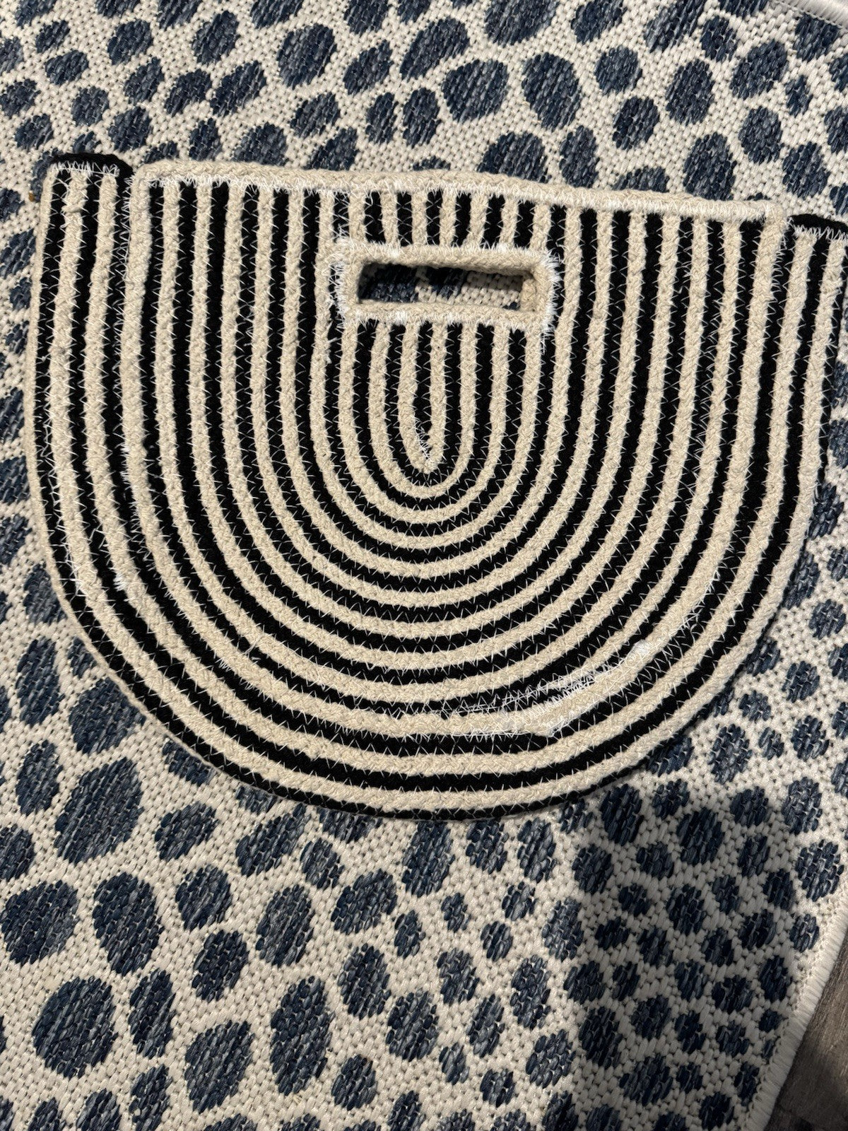 Fabulous Mj Handbag Cream And Navy 