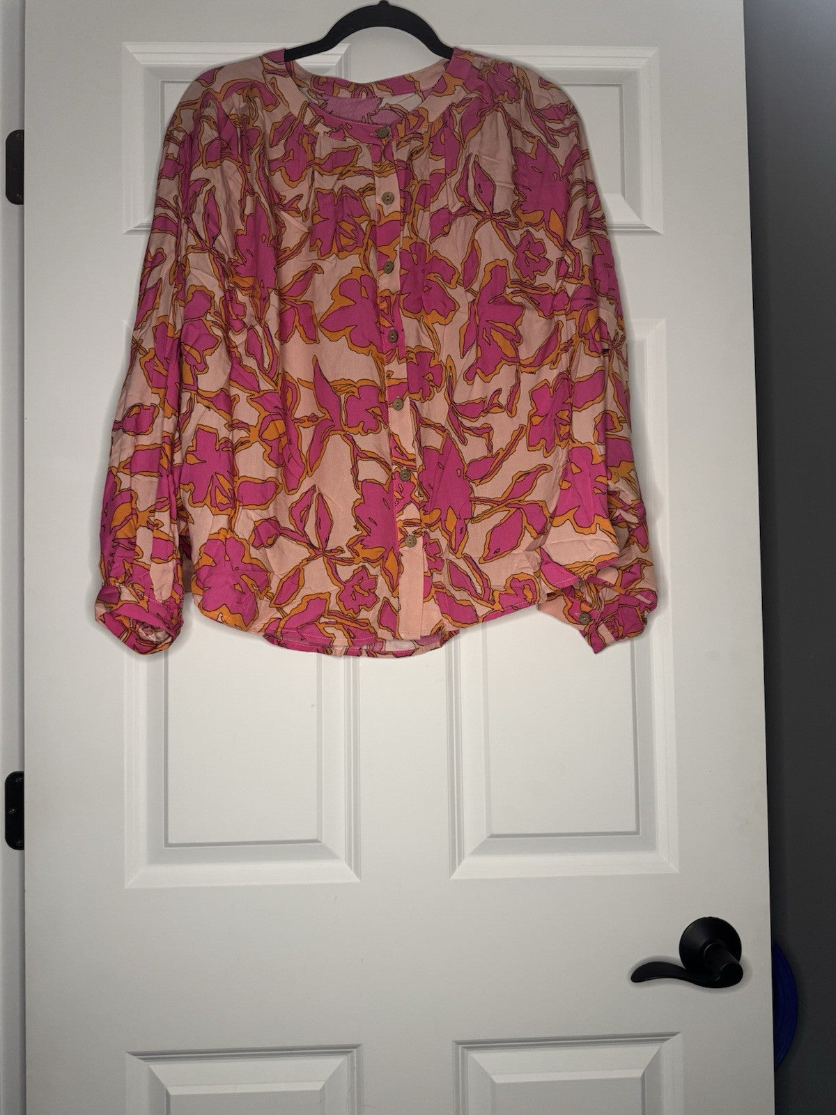 Unbranded Button Up Long Sleeve Blouse Small Peach W Pink Orange Print 
