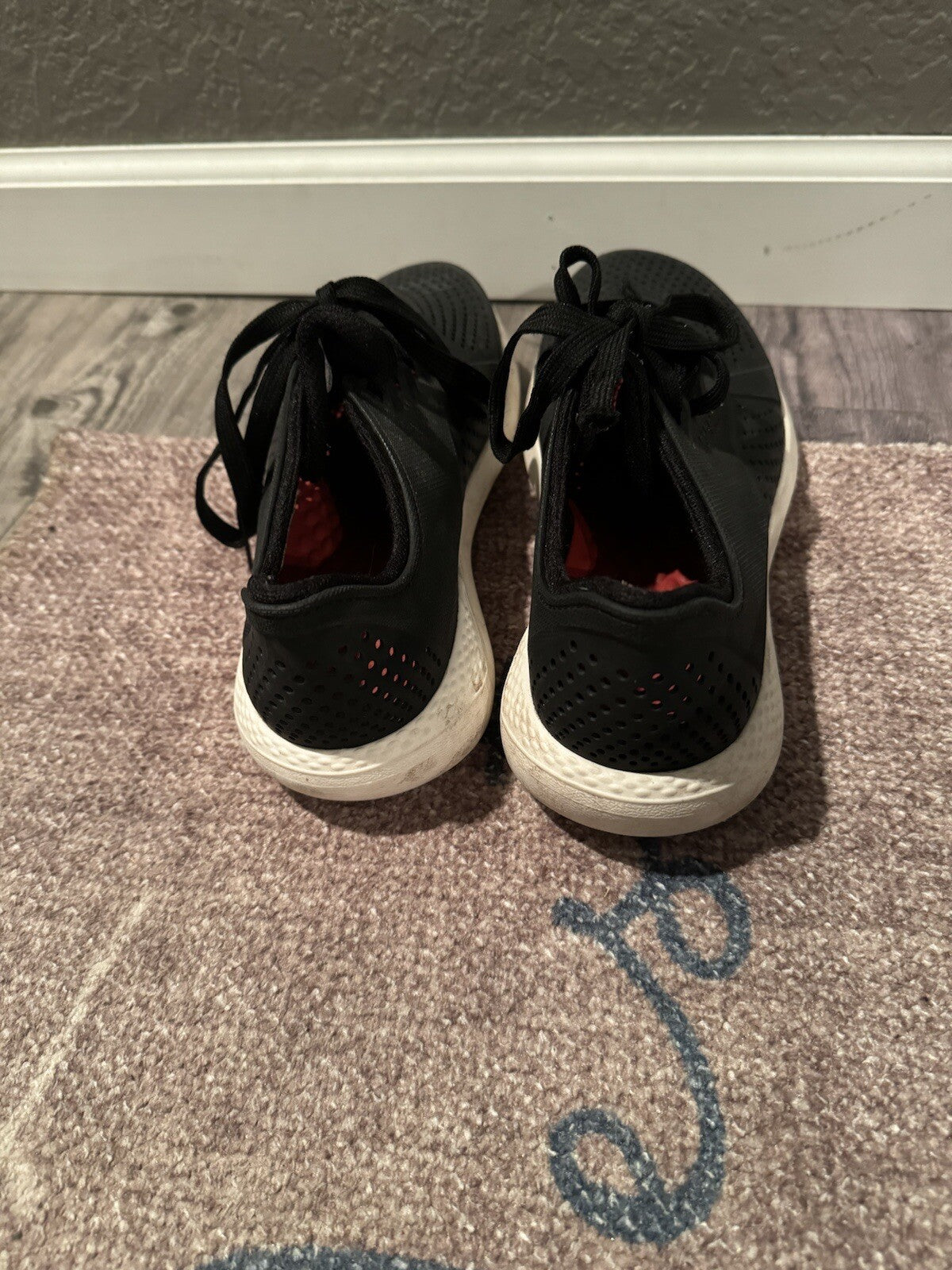 Crocs Sneakers Black Mens Size 9 Lite Ride 