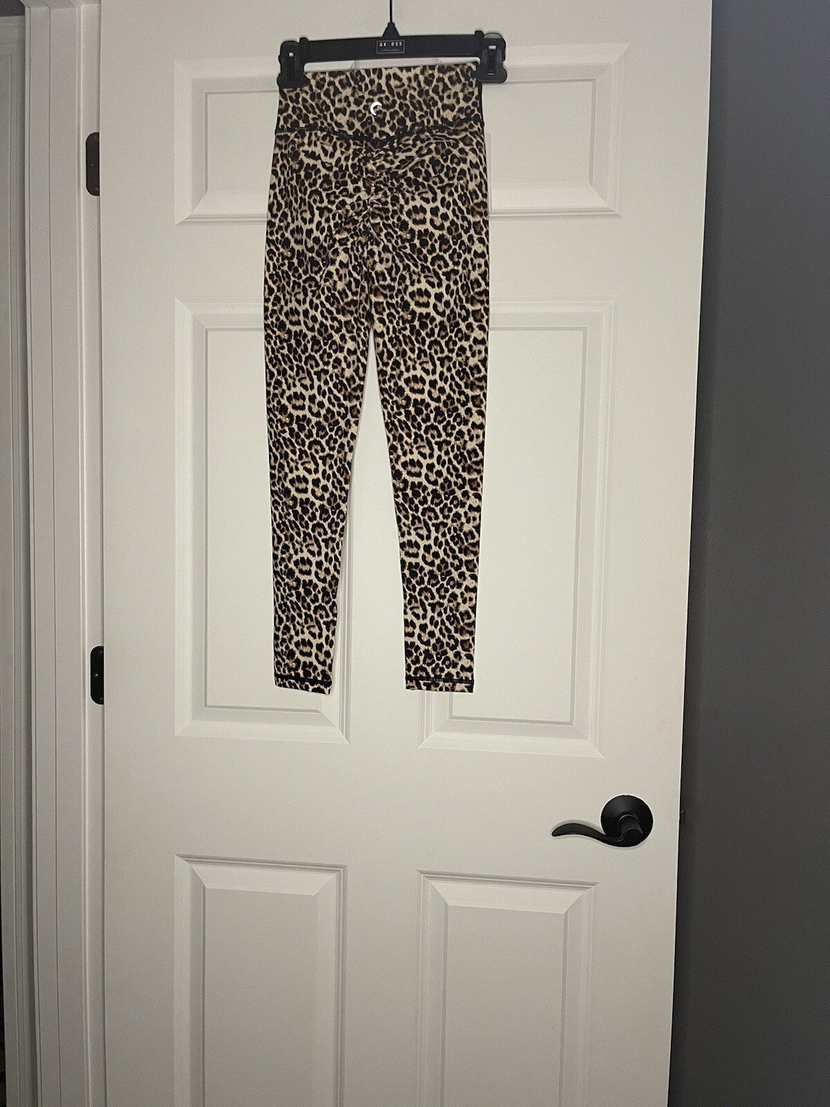 Zyia Leopard Brilliant Scruncy What Hi Rise 7/8 Size 2 Nwt 