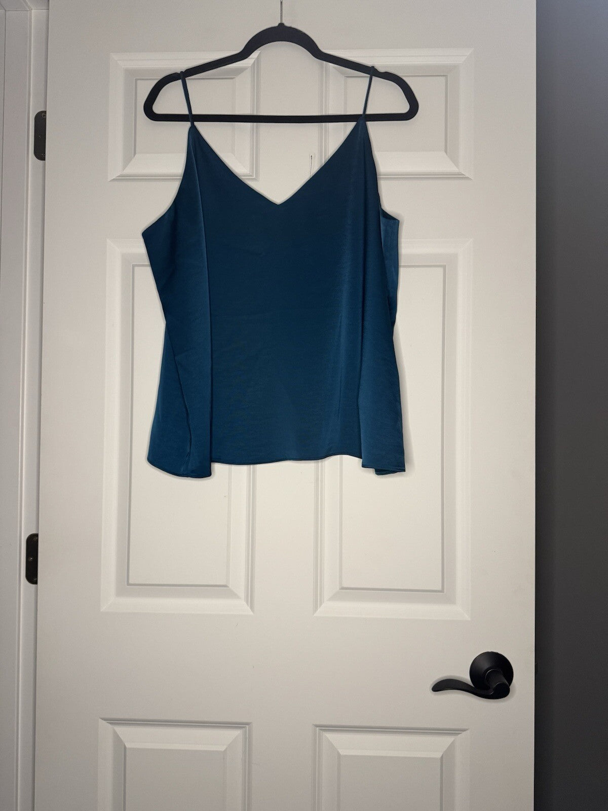 Express sleeveless blouse Xl Green Shiny Nwt 