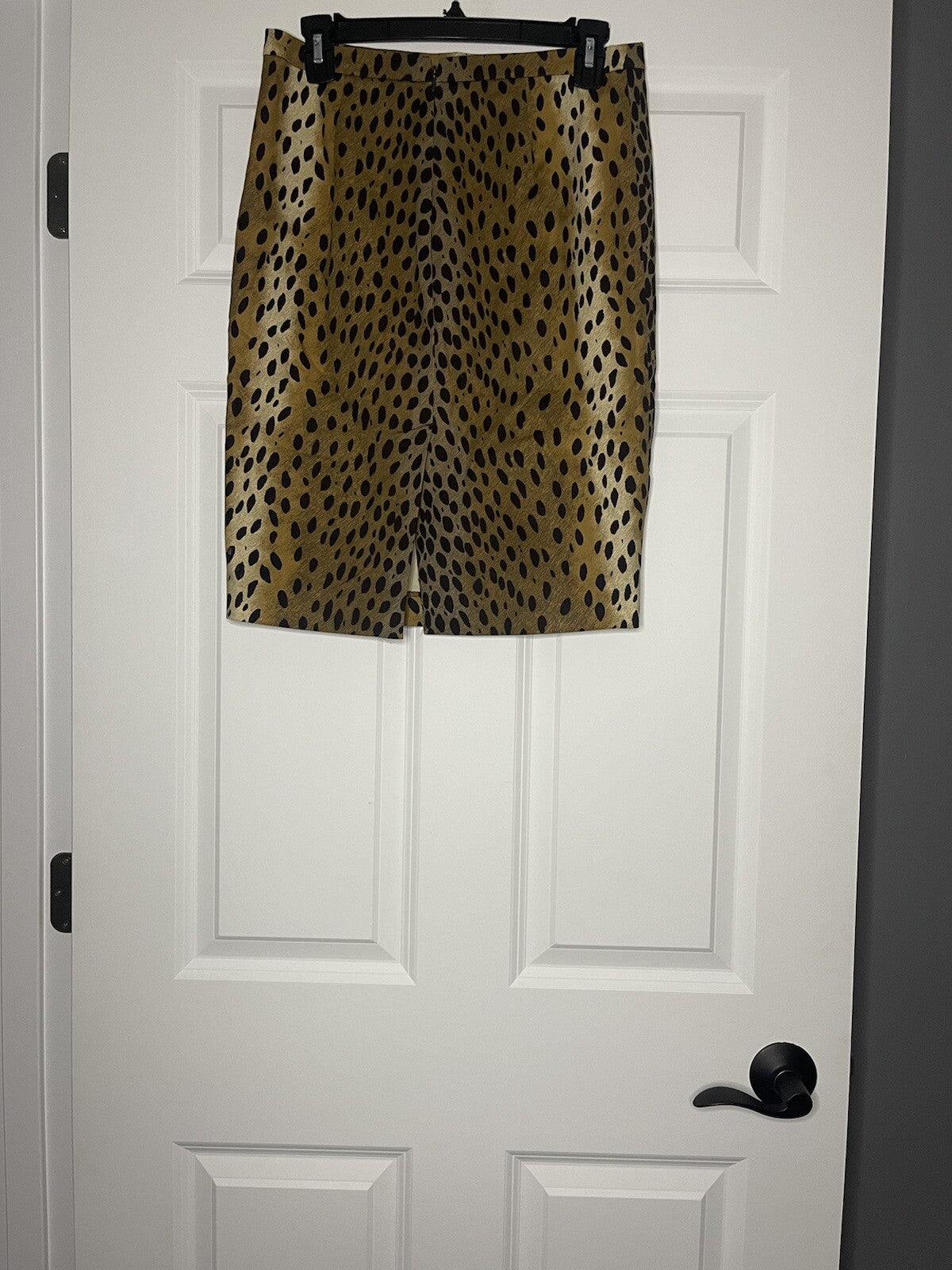 Michael kors black and brown animal print skirt size 4