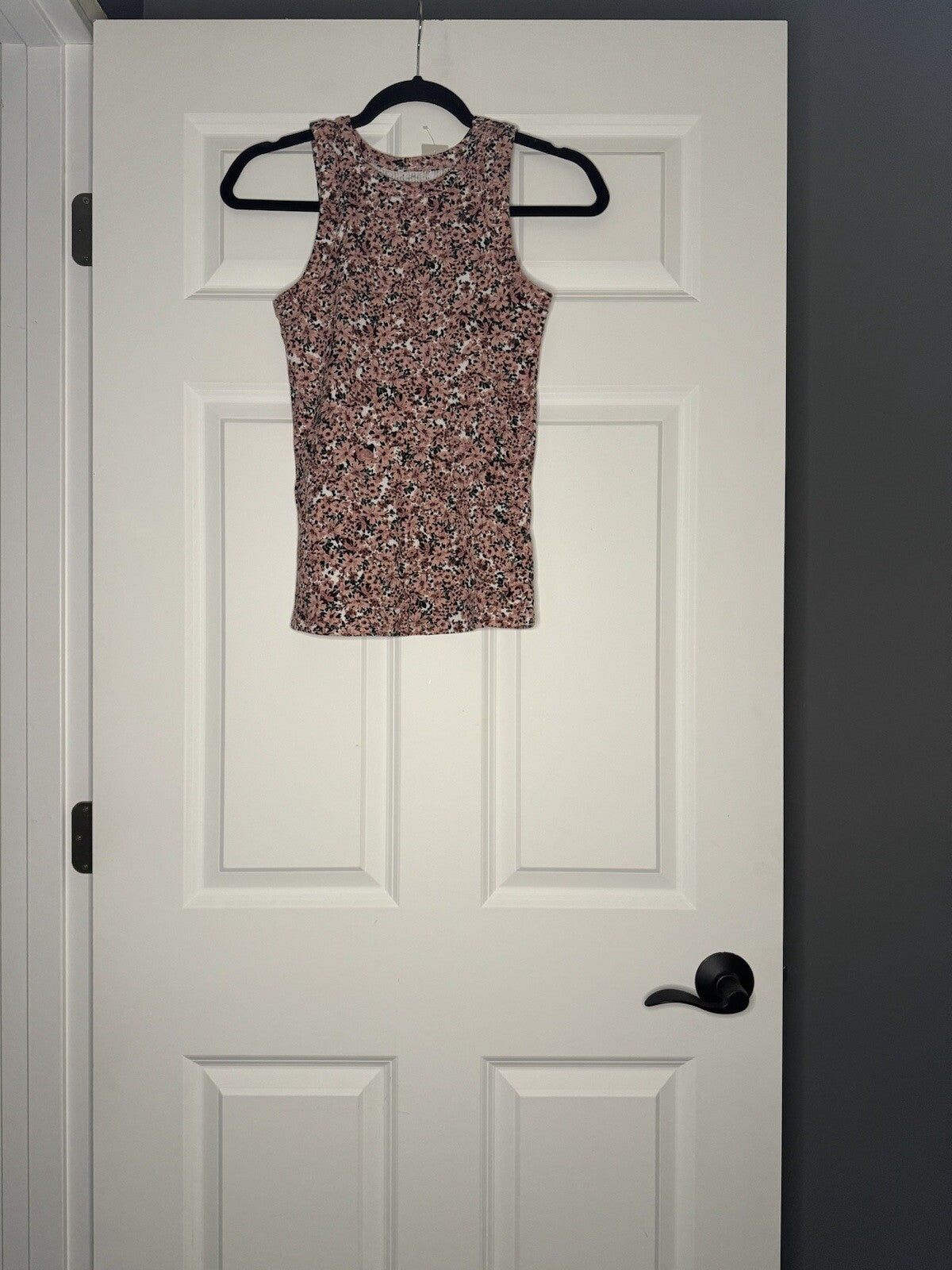 Maurice’s Sleeveless Ribbed Blouse Medium Mauve Black Green White Floral Nwt