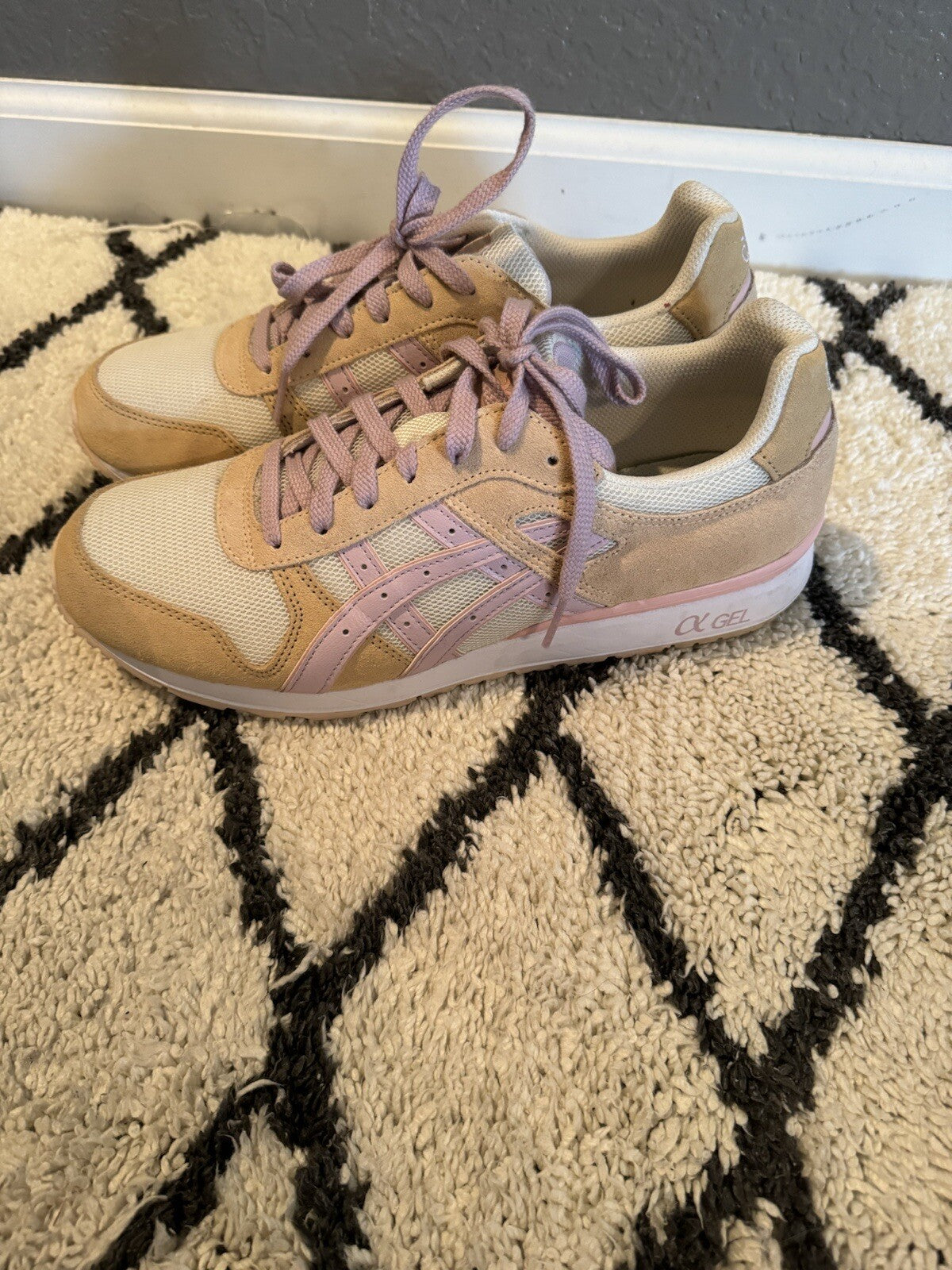 ASICS Sneakers Pink White Peach Size 11 