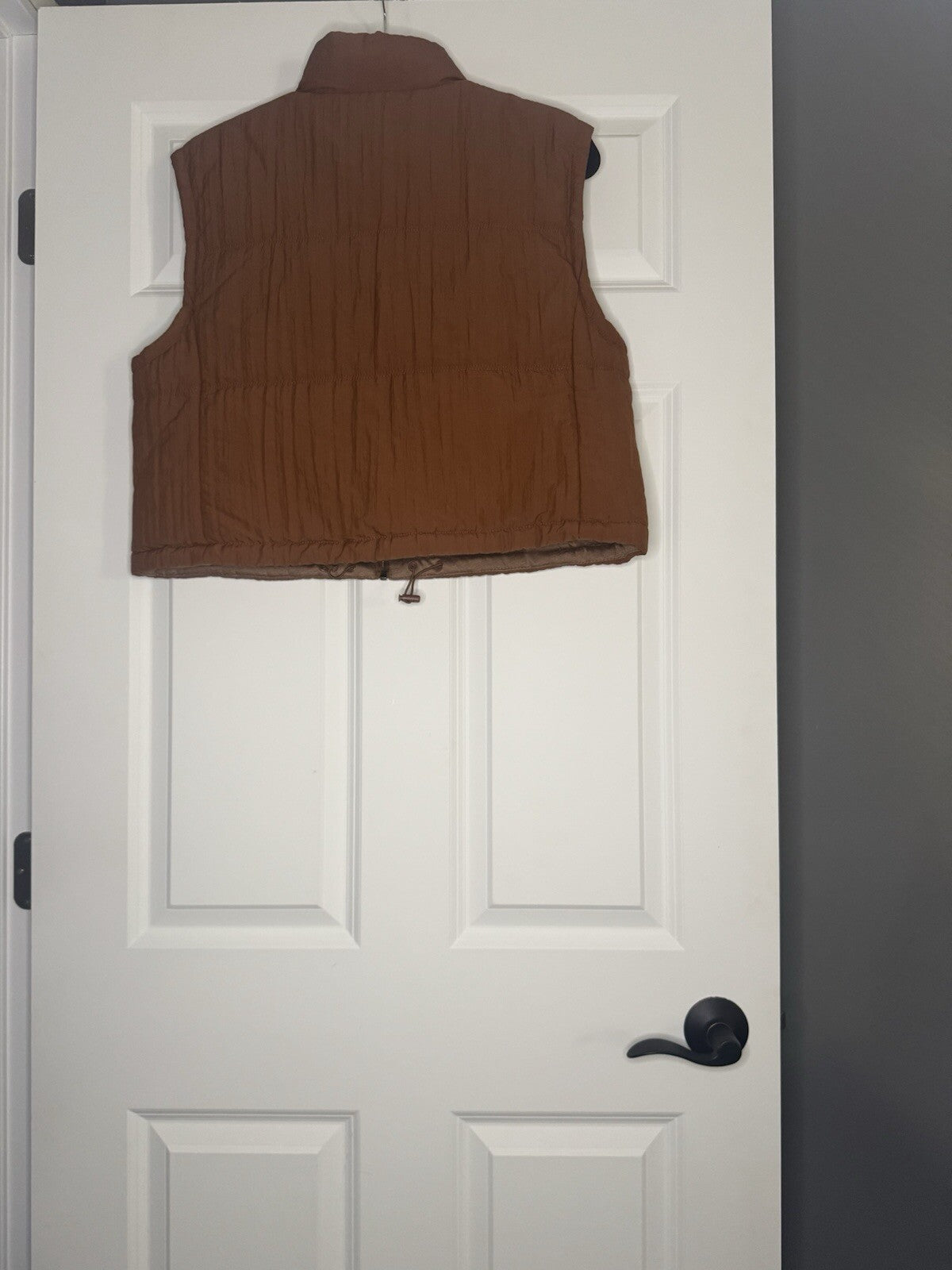 Thread And Supply Xl Cropped Vest Brown W Pockets 