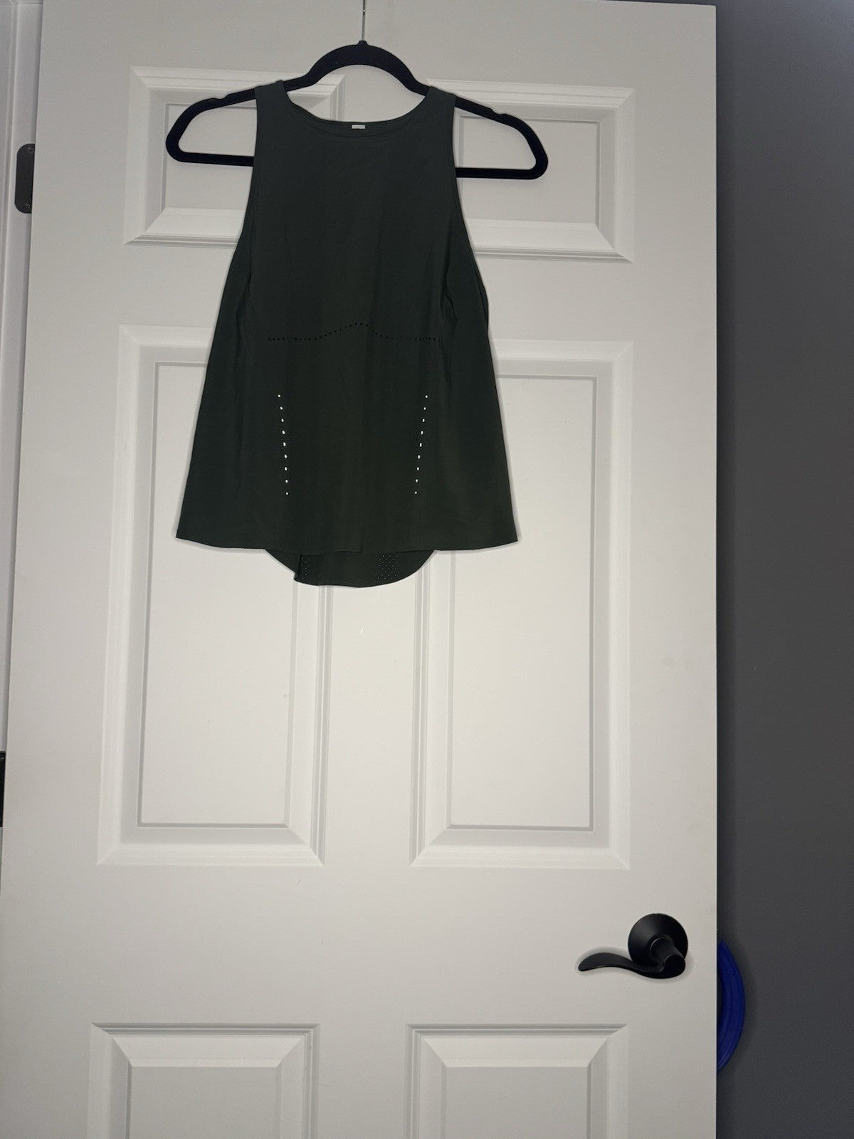 Lululemon Tank Top Green Overlap Back Cutouts Size 4