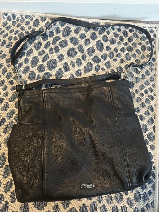 Coach Black Purse Leather In Great Condition Can Be Shoulder Or Crossbody