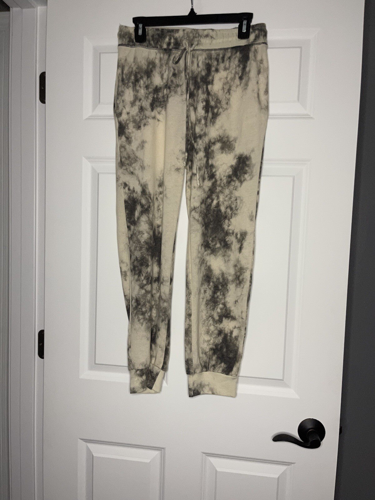 White birch 2 piece lounge set medium cream and gray tie dye print 