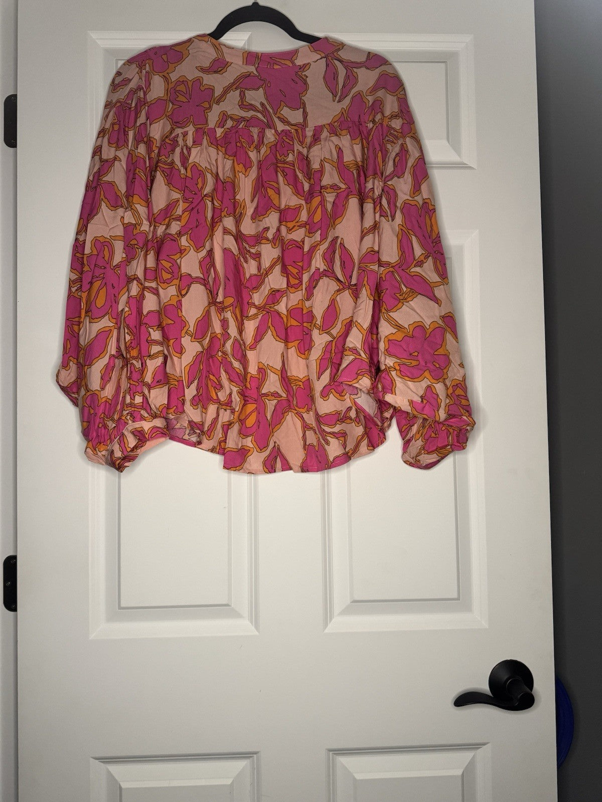 Unbranded Button Up Long Sleeve Blouse Small Peach W Pink Orange Print 