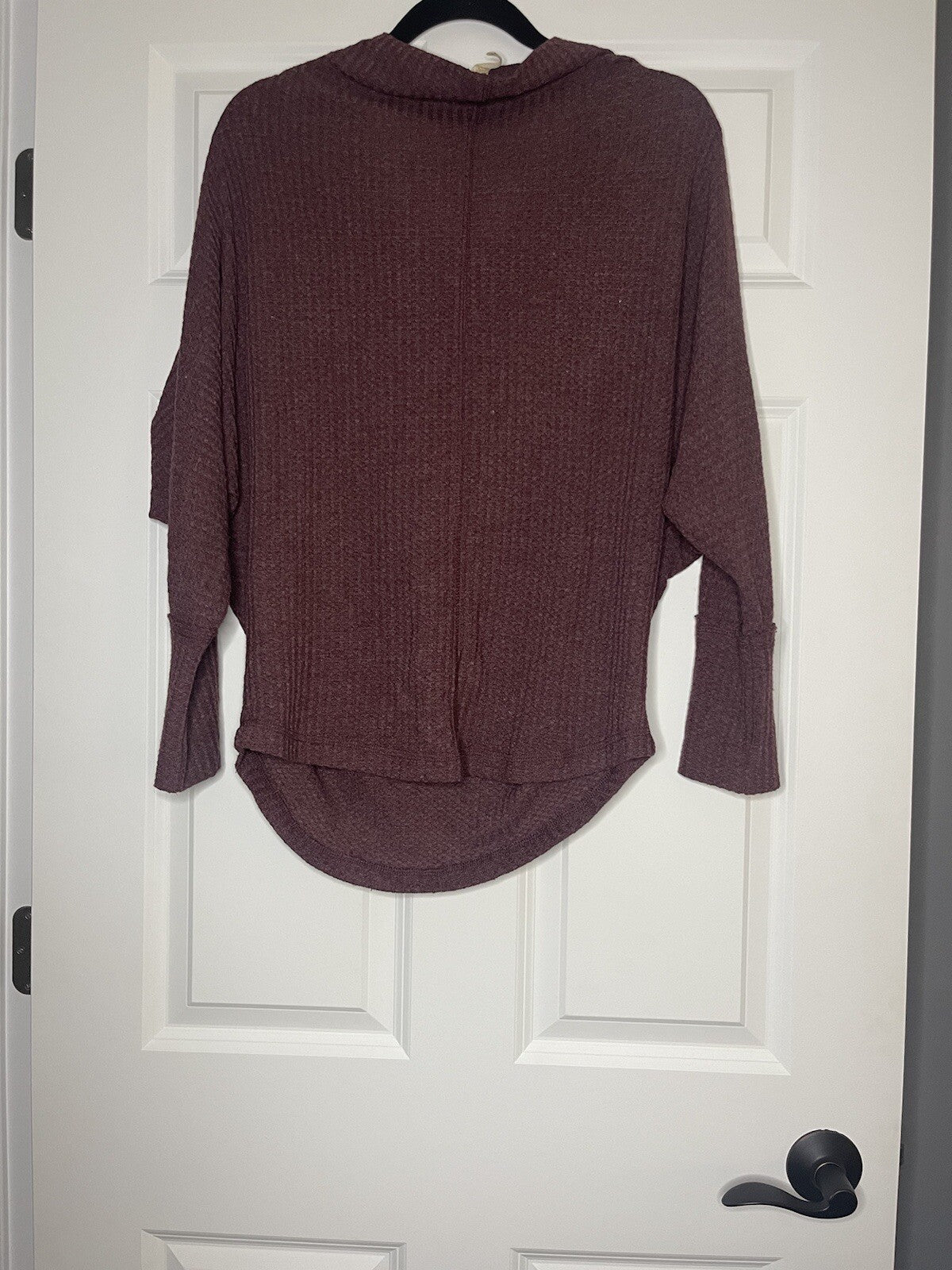 Wishlist waffle knit long sleeve blouse medium plum