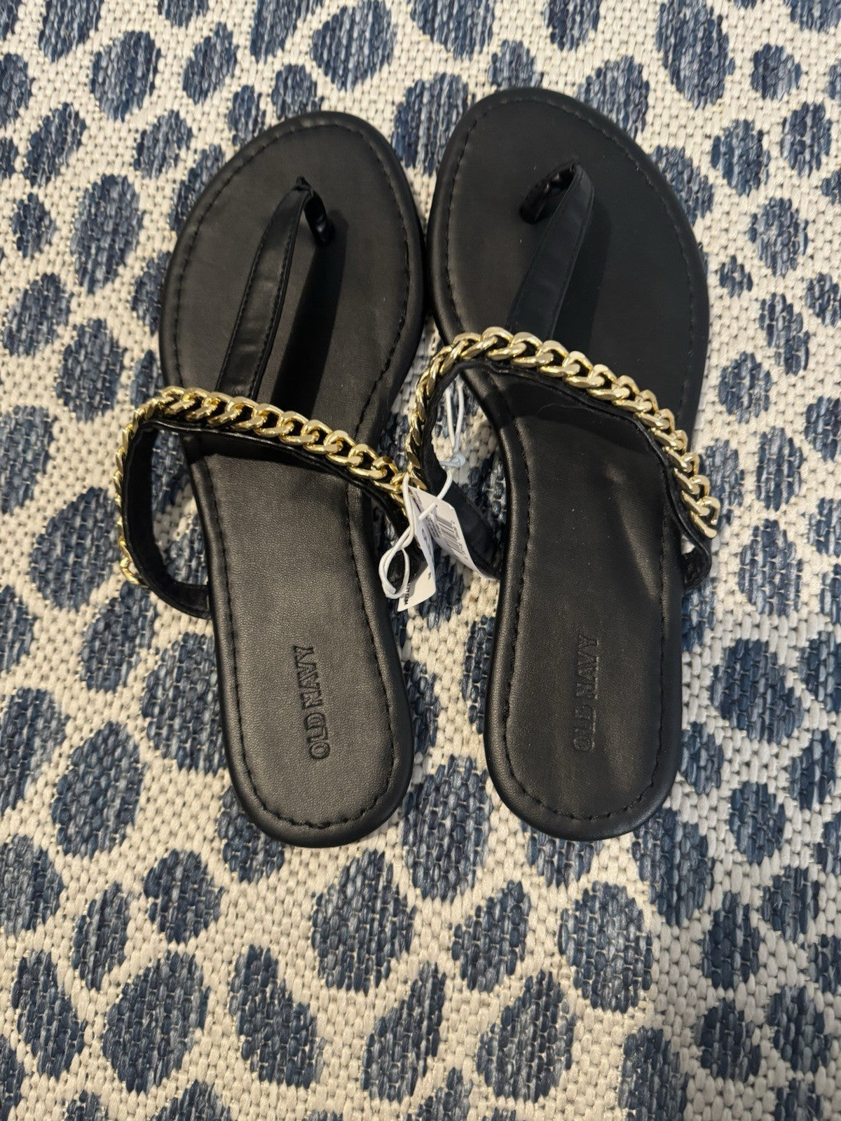 Old Navy Flip Flops Size 9.5 Black With Gold Chain Brand New 