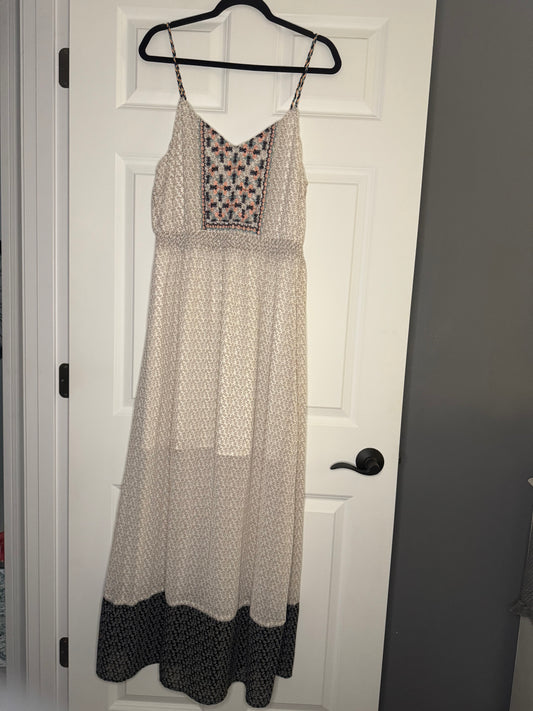 Skies are blue maxi dress large cream w brown print multi stitching