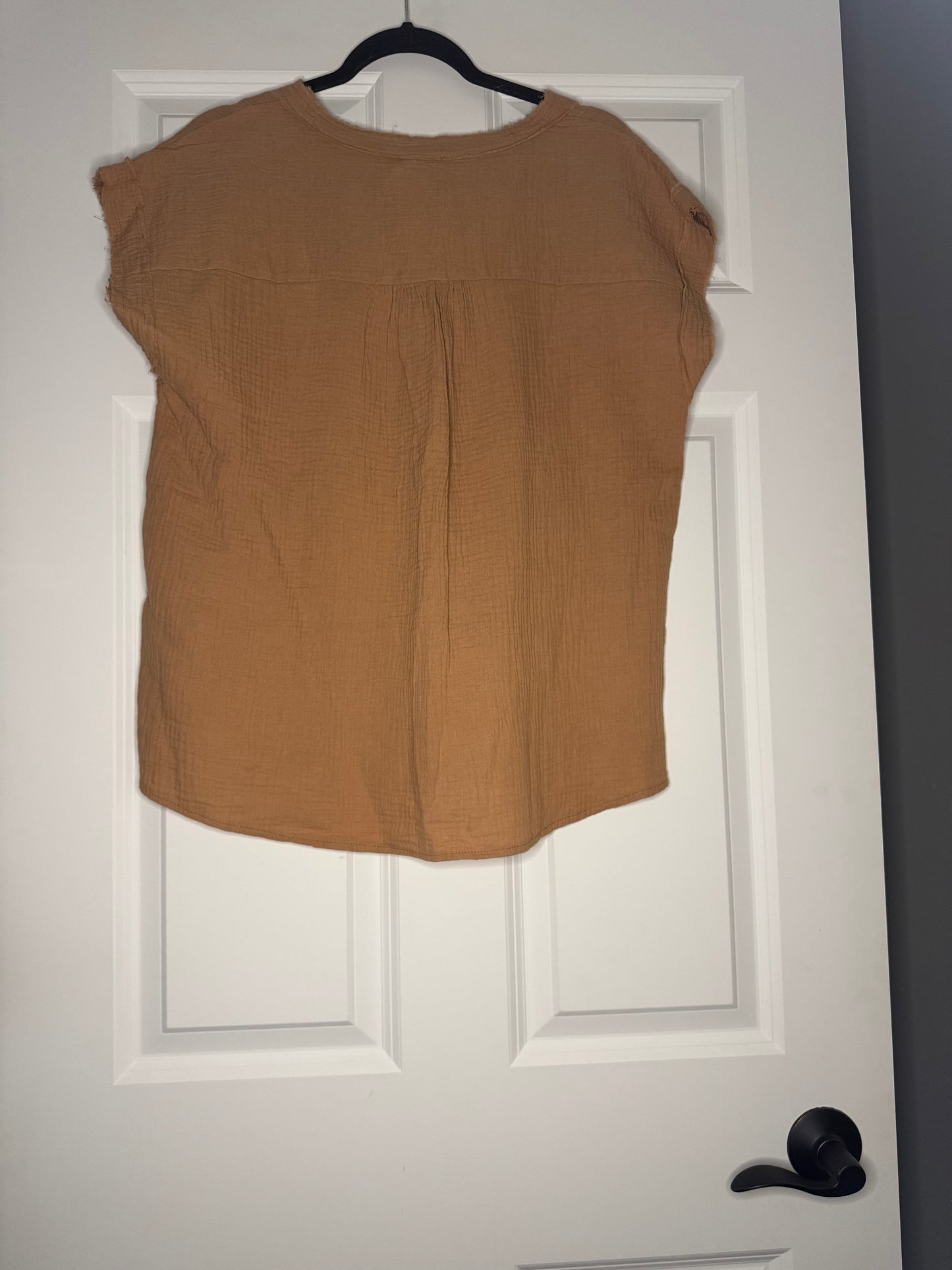 Hem and thread short sleeve blouse large brown distressed nwt 38