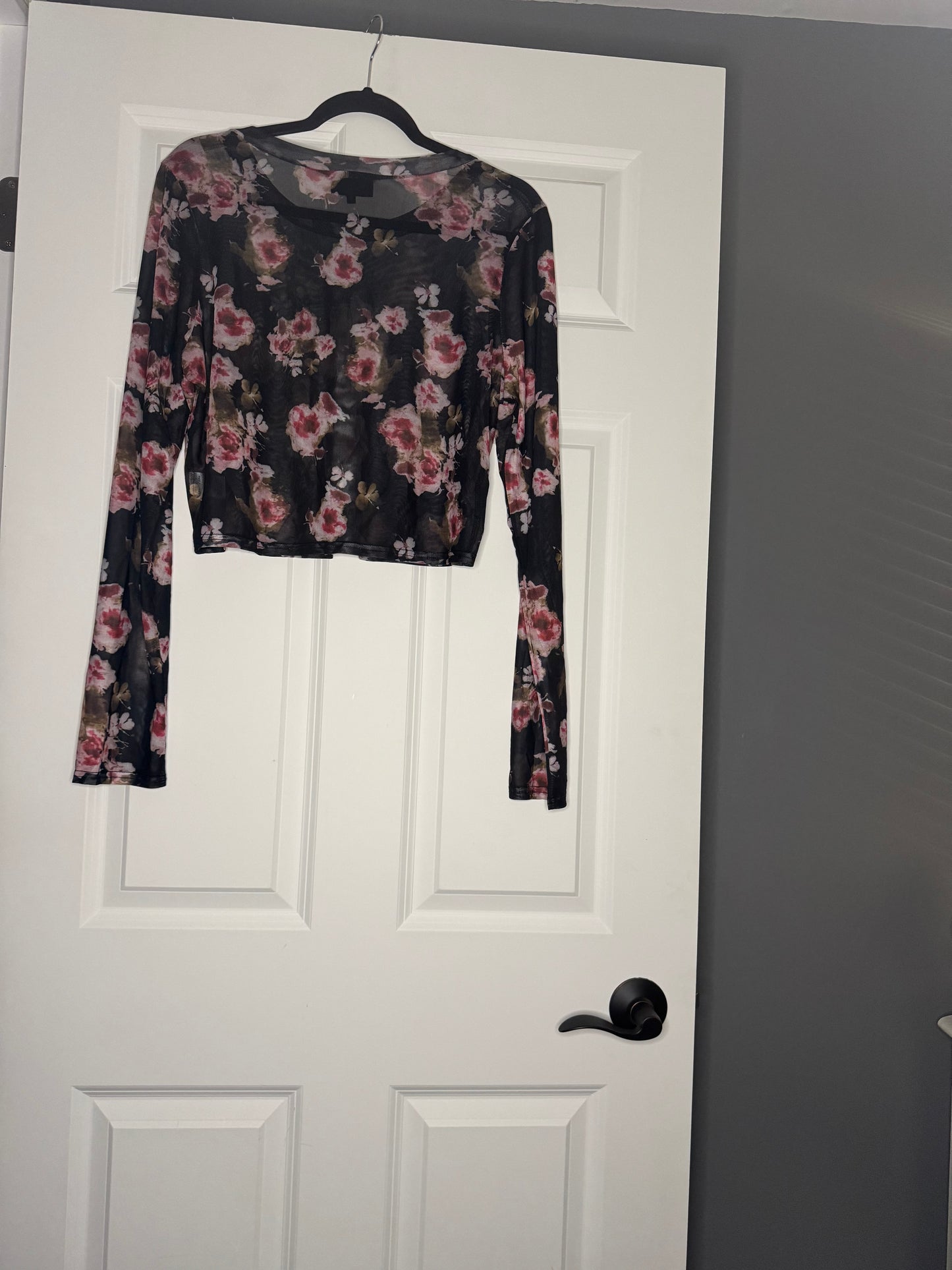 Vici long sleeve cropped sheer blouse xl black w multi floral