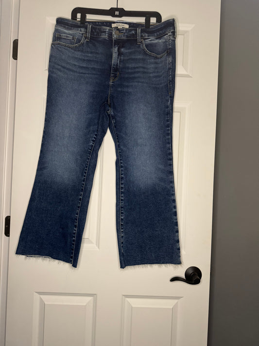 Belle isle by torrid jeans cut off size 16 new without tags