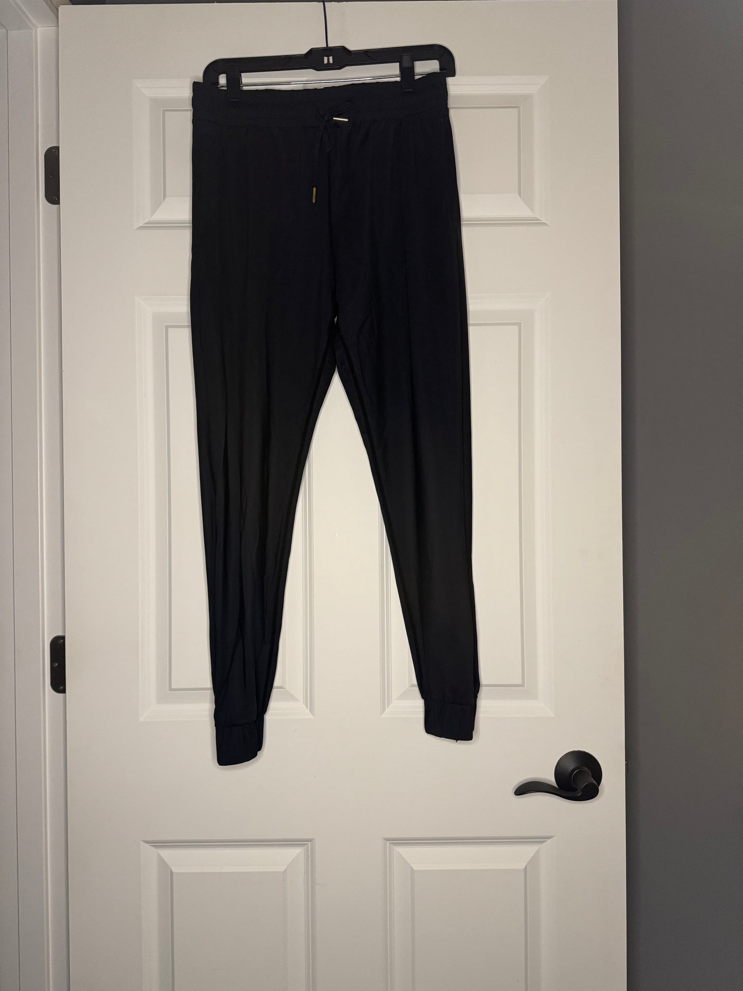 Zyia everywhere joggers w gold zippers black small