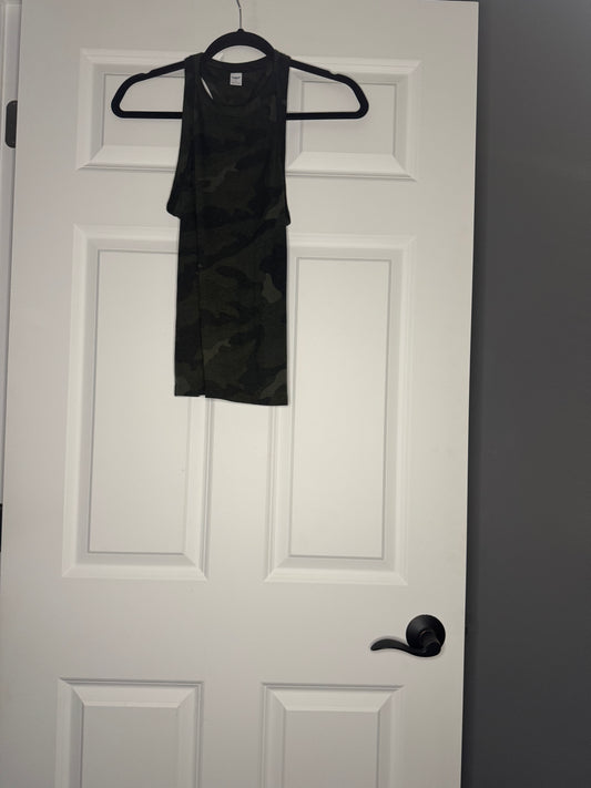 Old navy active camo tank small black and green
