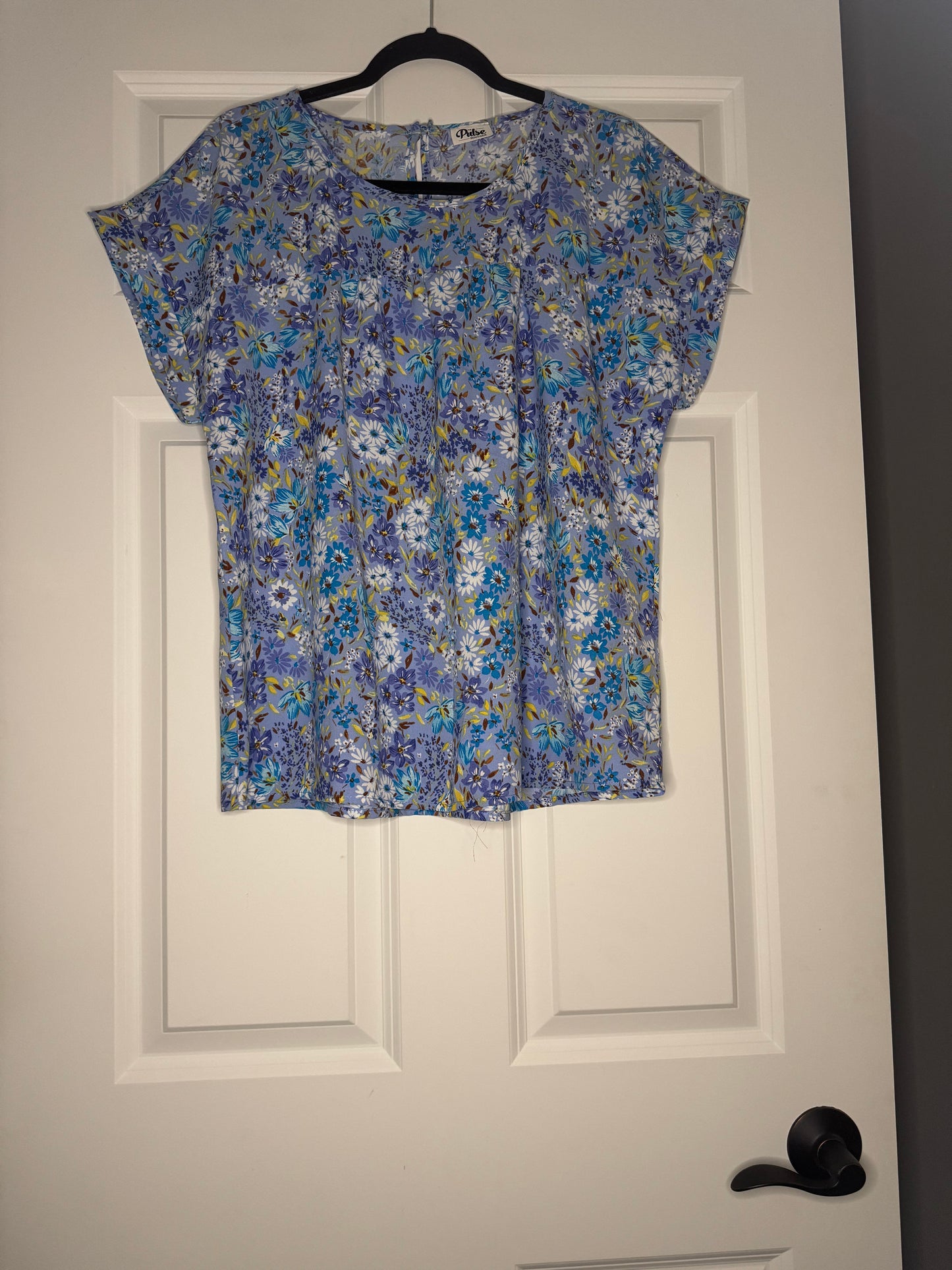Pulse short sleeve blouse xl purple with blue yellow brown white floral