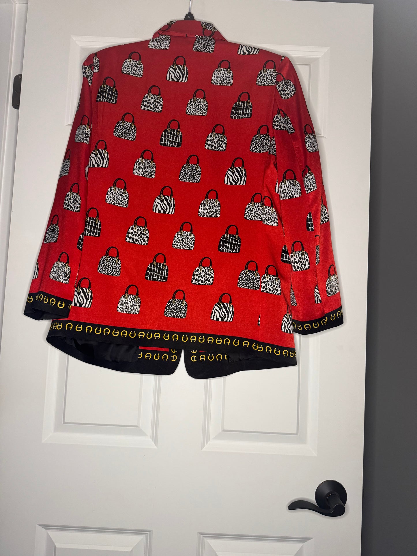 Amber Dawn m blazer w shoulder pads red w black white gold handbag print