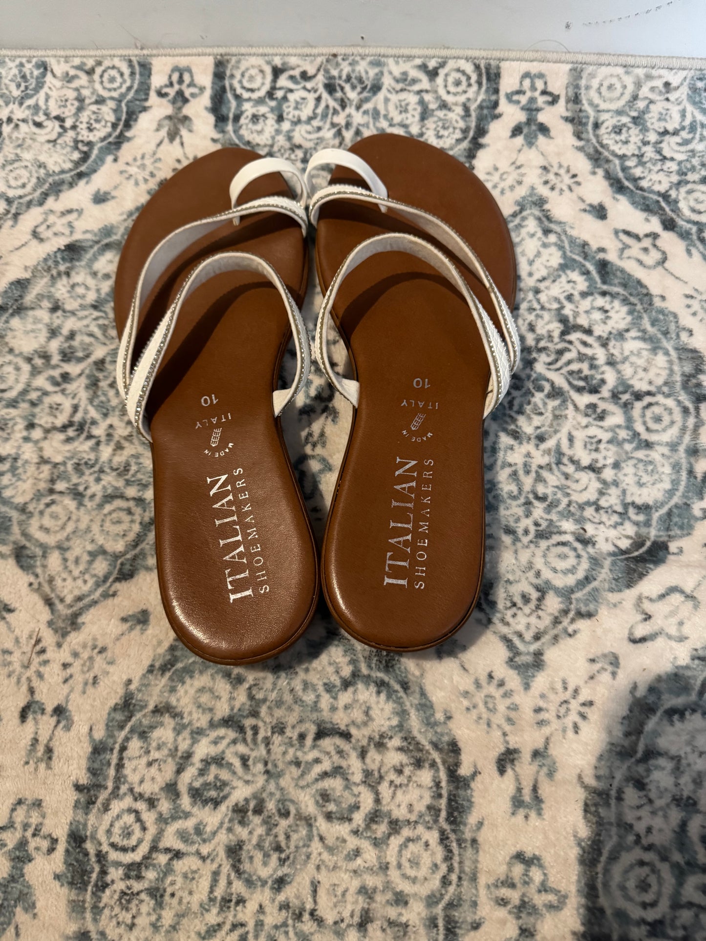 Italian shoemakers slip on sandals size 10 white w rhinestone