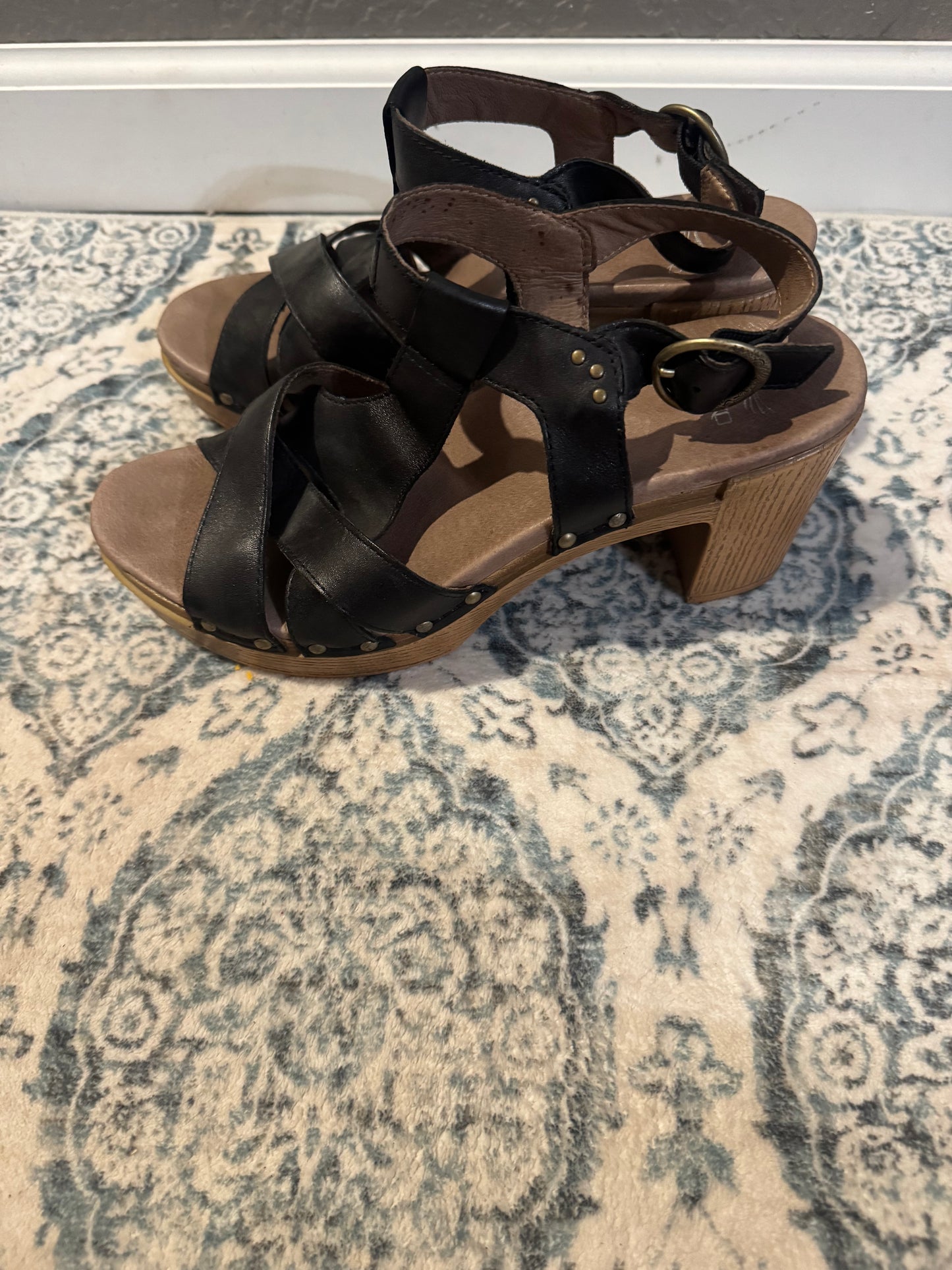 Dansko black heels size 40 strappy one small mark on front excellent condition