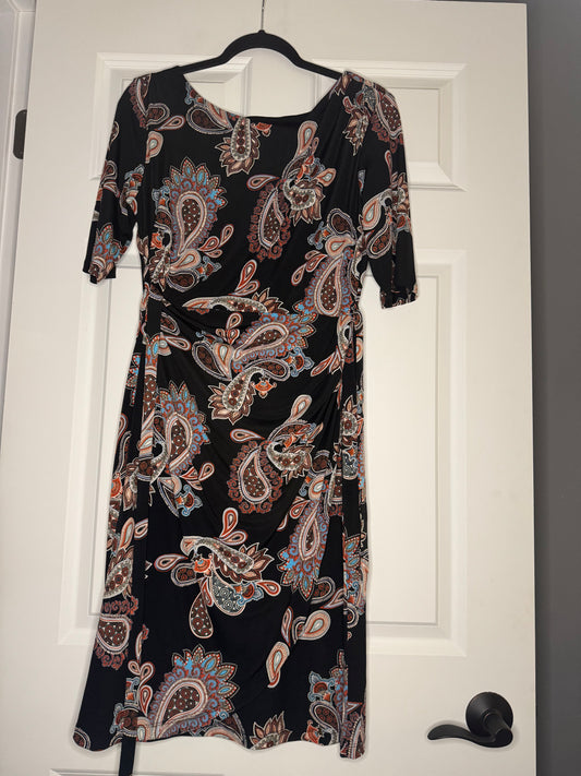 Signature by Robbie bee dress w belt medium black w multicolor print