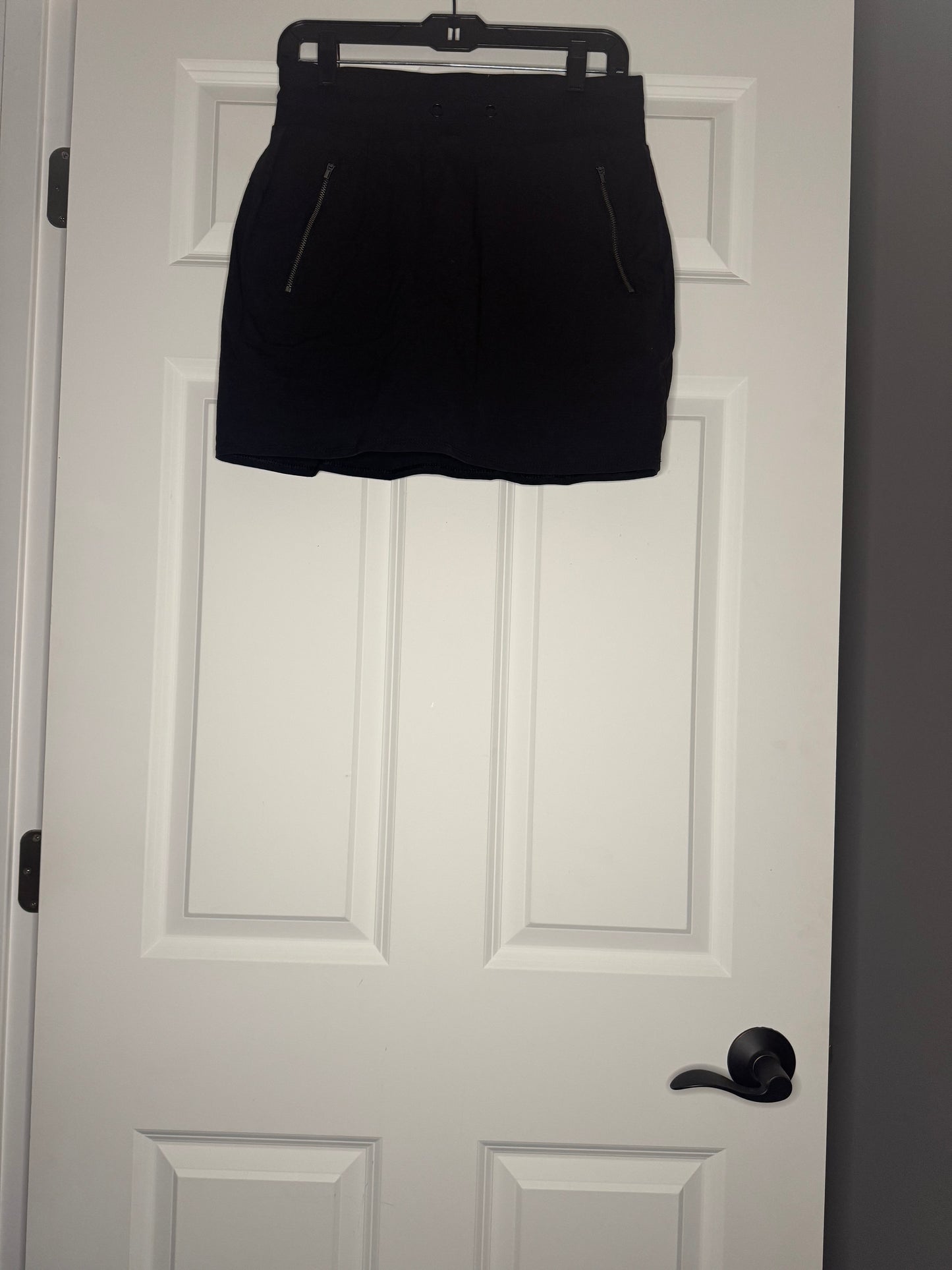 Athleta skirt size 2 black no drawstrings