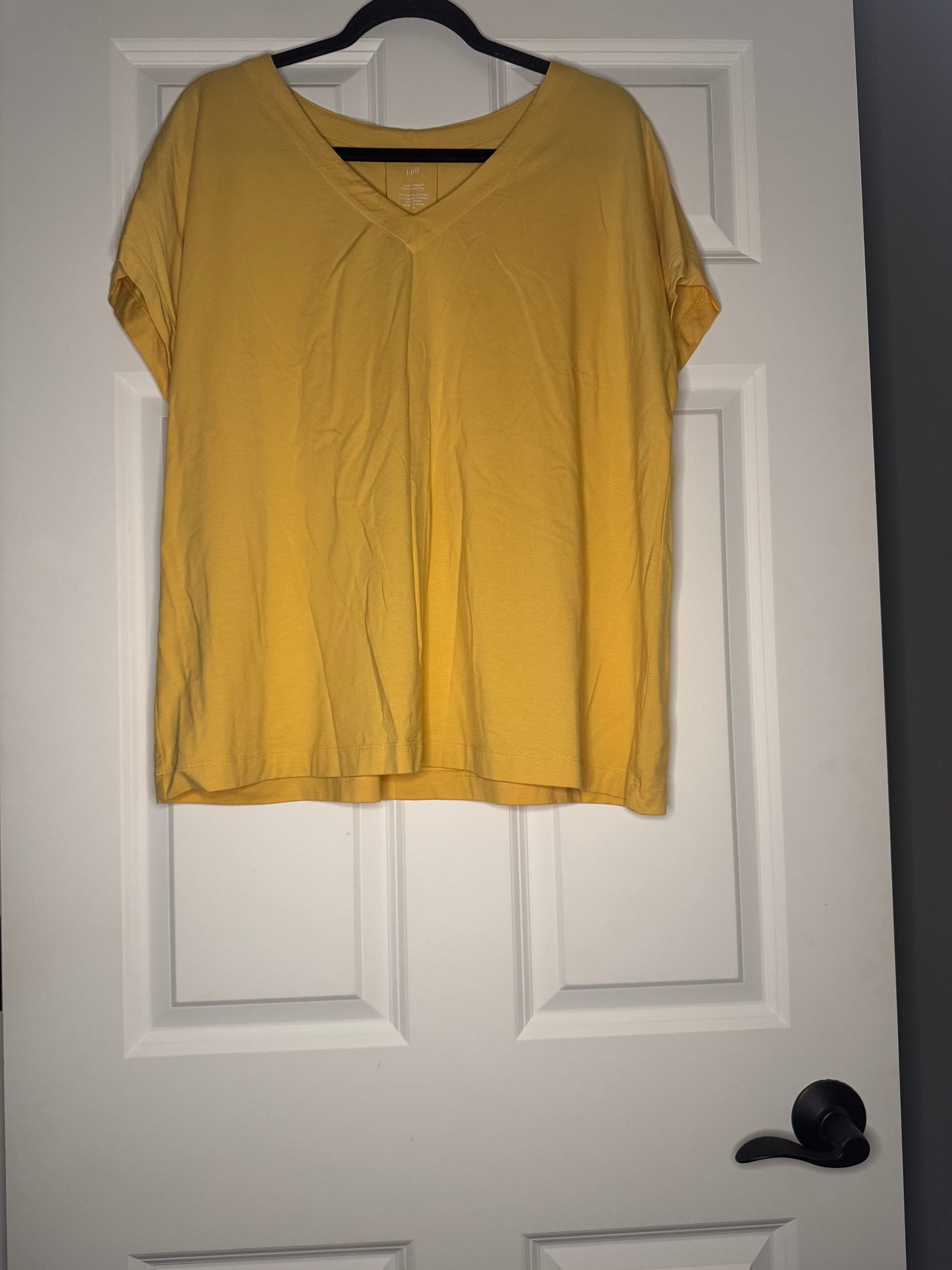 J Jill luxe supima pleat back tee xl yellow