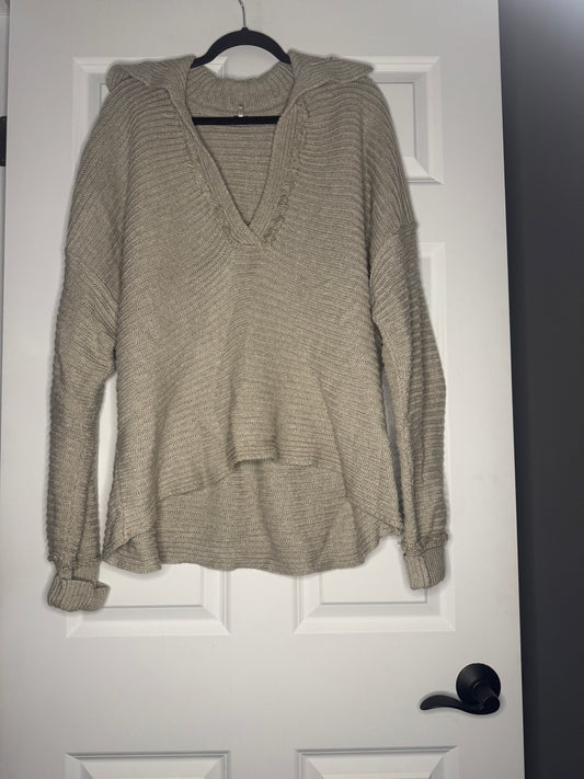 Free People tan chunky sweater large