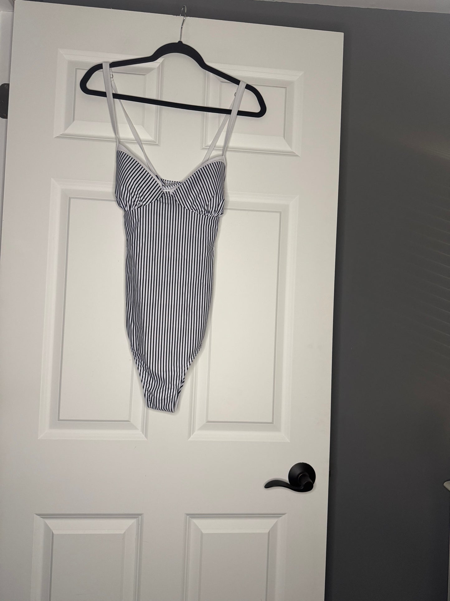 Unbranded one piece swimsuit tie up back navy white stripe xl