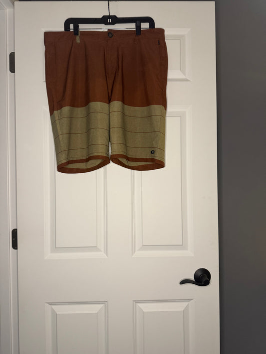 Billabong for land and water platinum stretch board shorts 36 rust and tan stripe